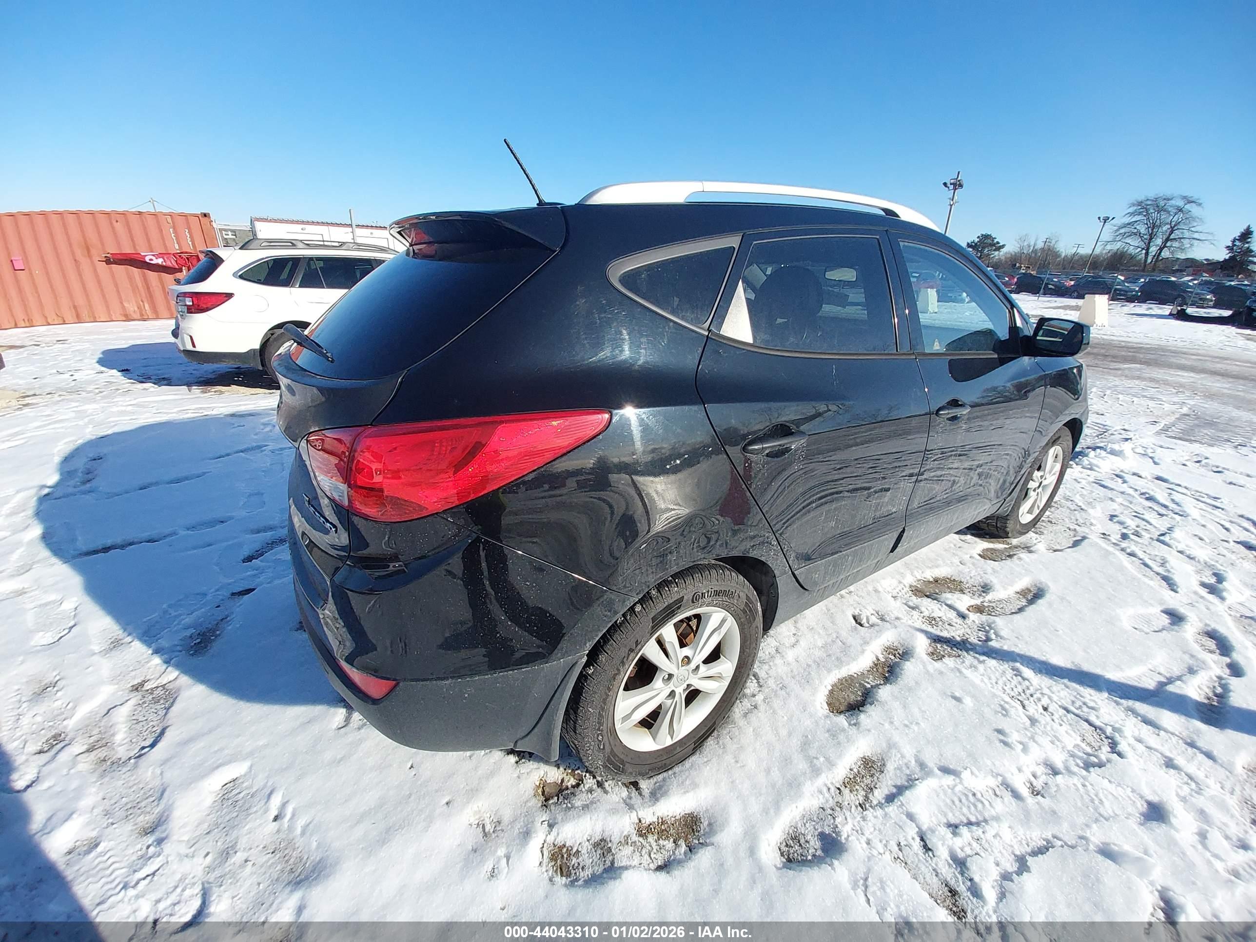 HYUNDAI TUCSON image 4