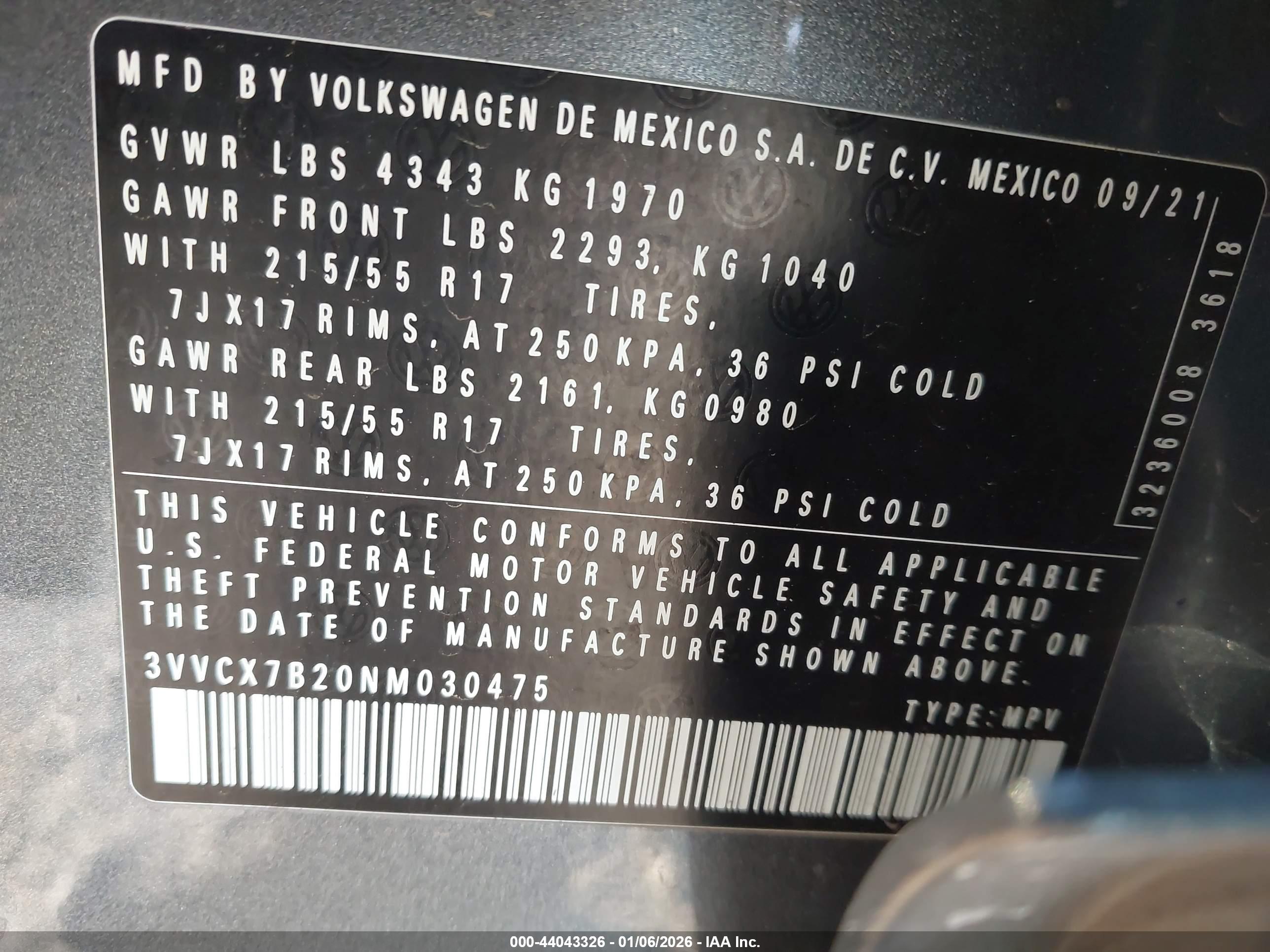 VOLKSWAGEN TAOS image 9