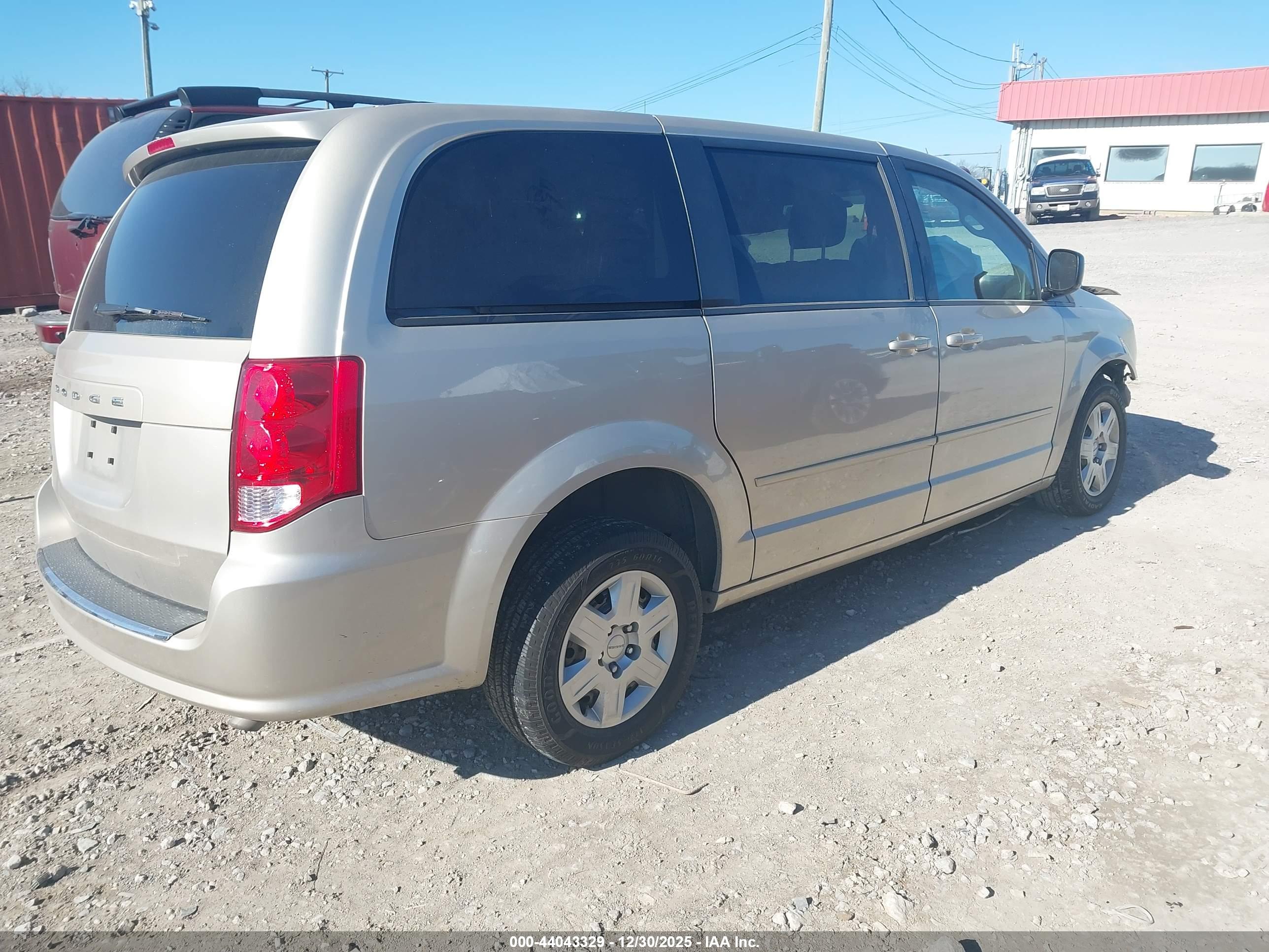 DODGE GRAND image 4