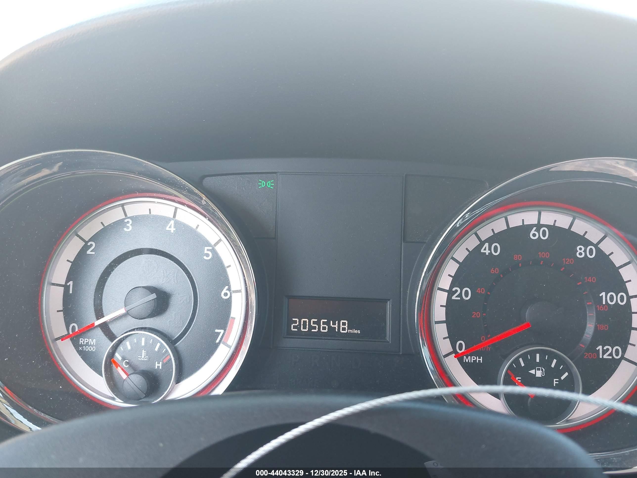 DODGE GRAND image 7