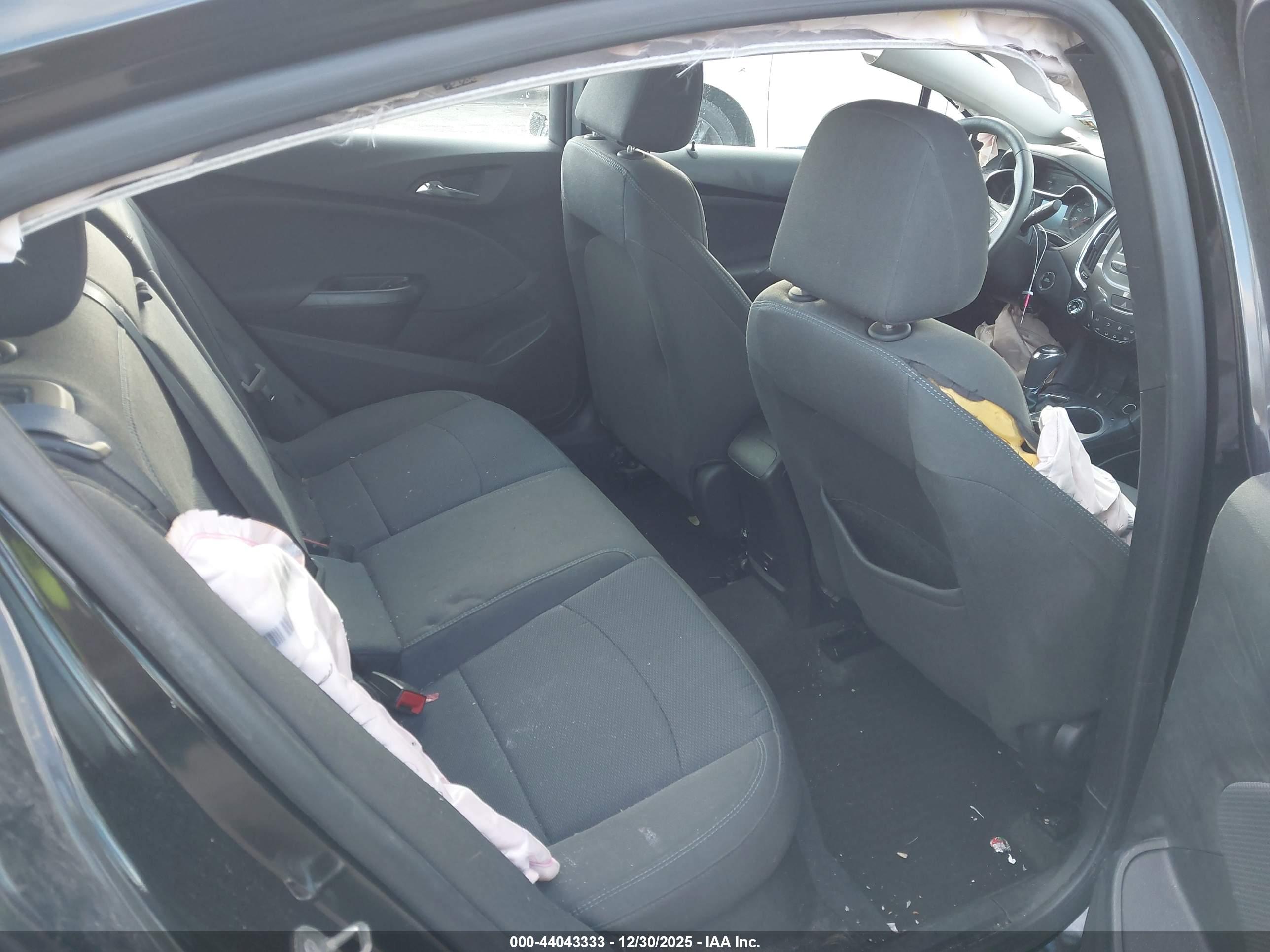 CHEVROLET CRUZE image 8