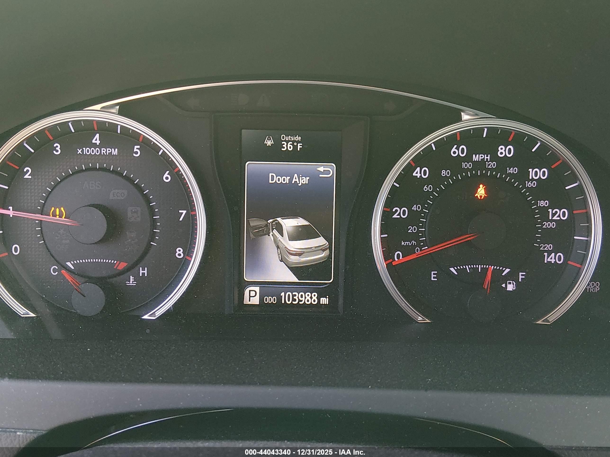 TOYOTA CAMRY image 7