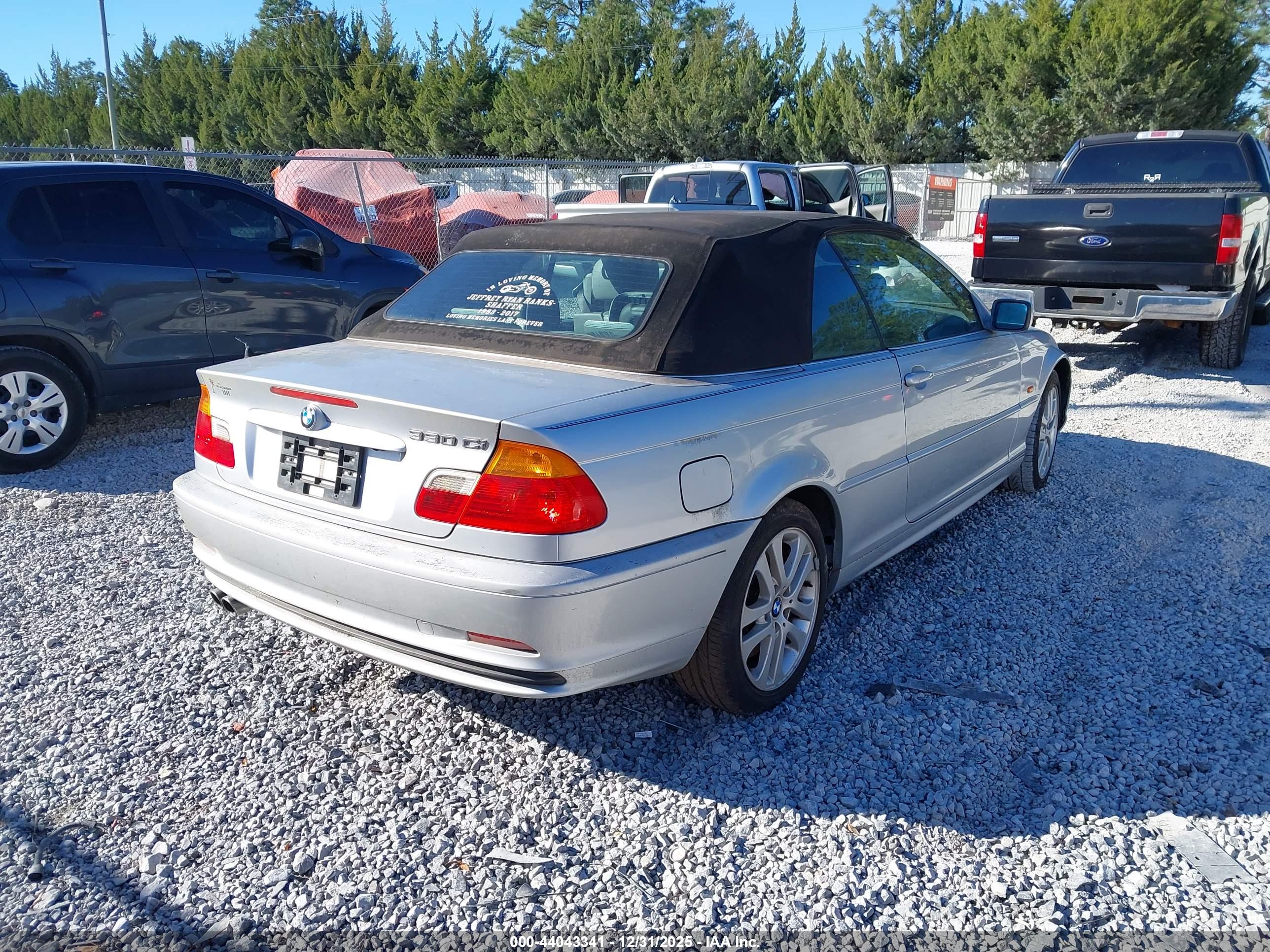 BMW 330CI image 4