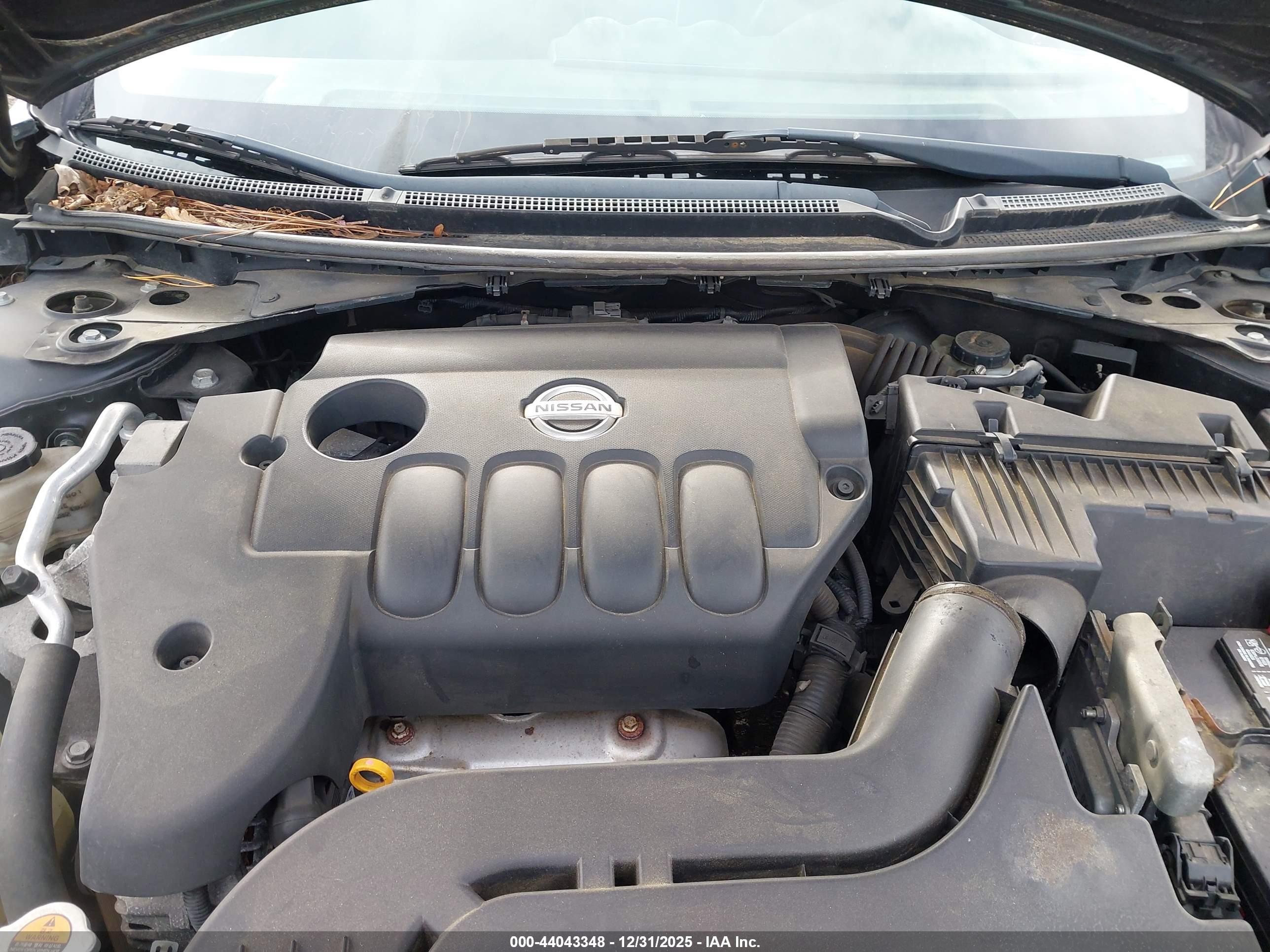 NISSAN ALTIMA image 10