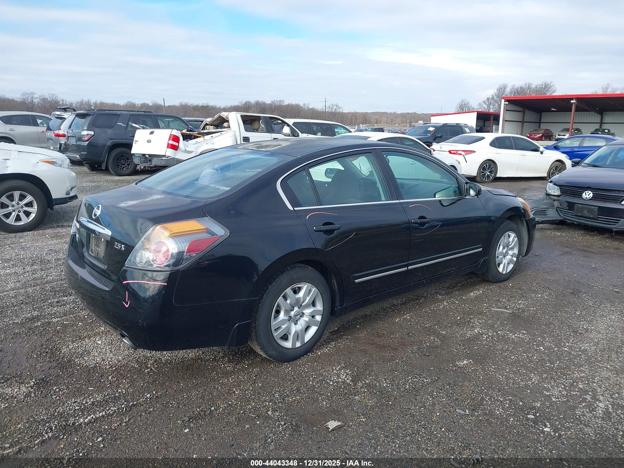 NISSAN ALTIMA image 4