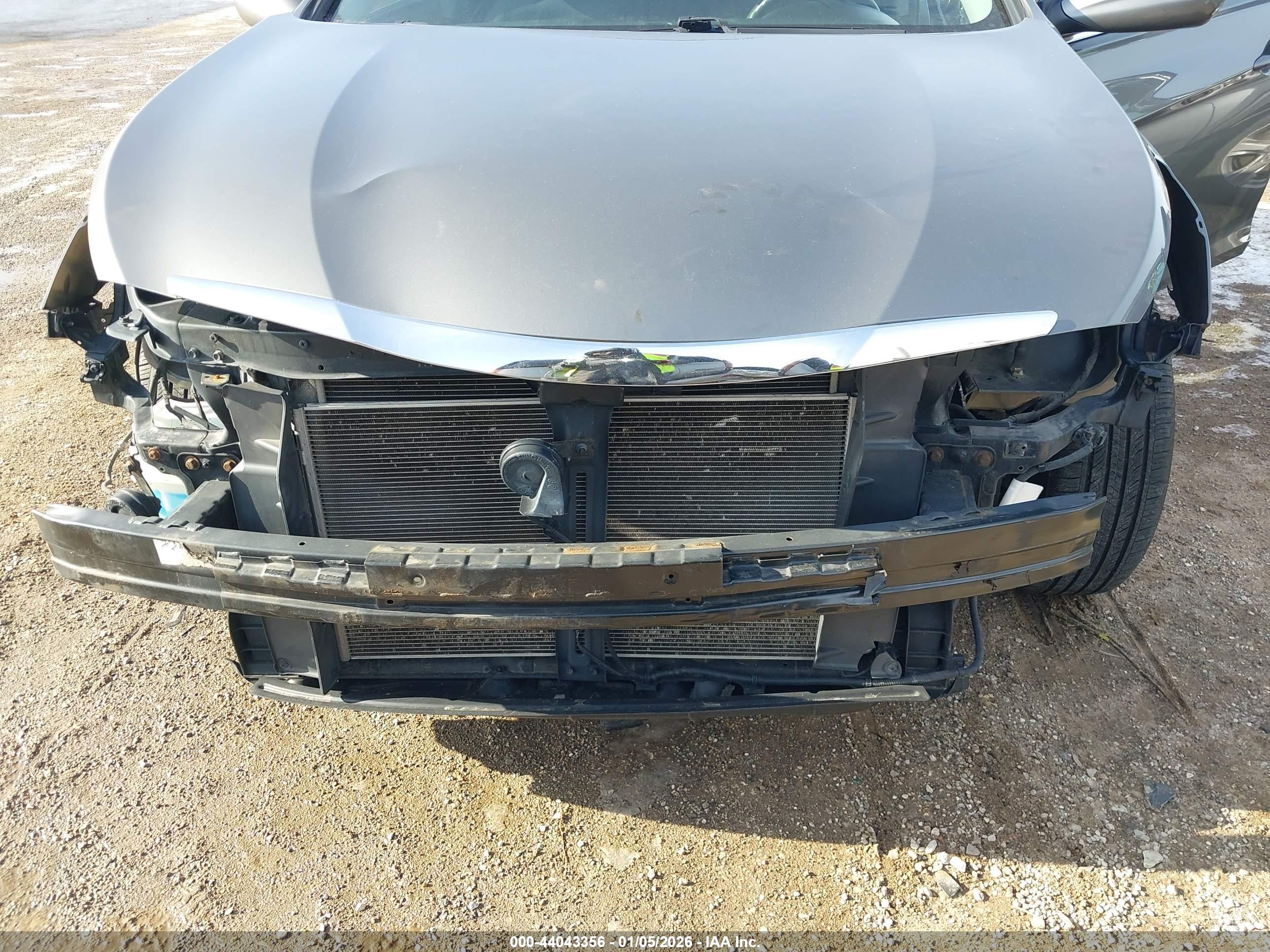 HYUNDAI SONATA image 6