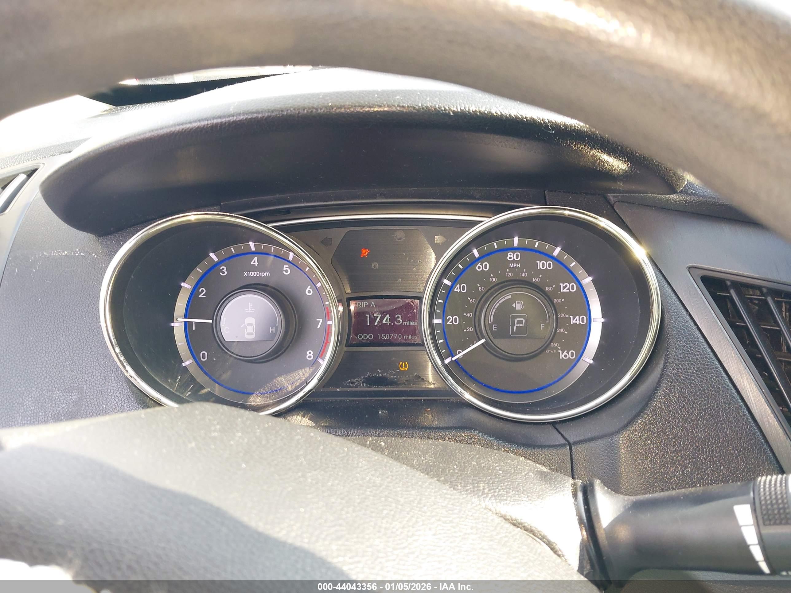 HYUNDAI SONATA image 7