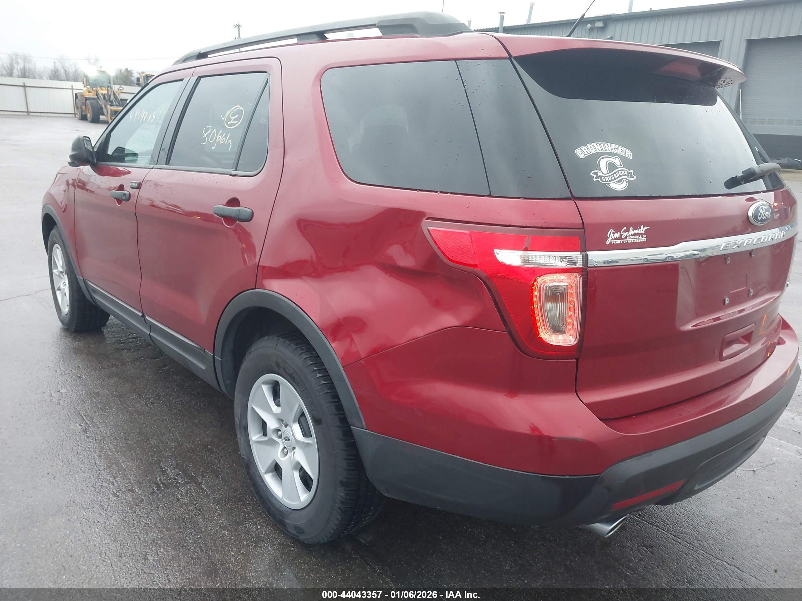FORD EXPLORER image 6