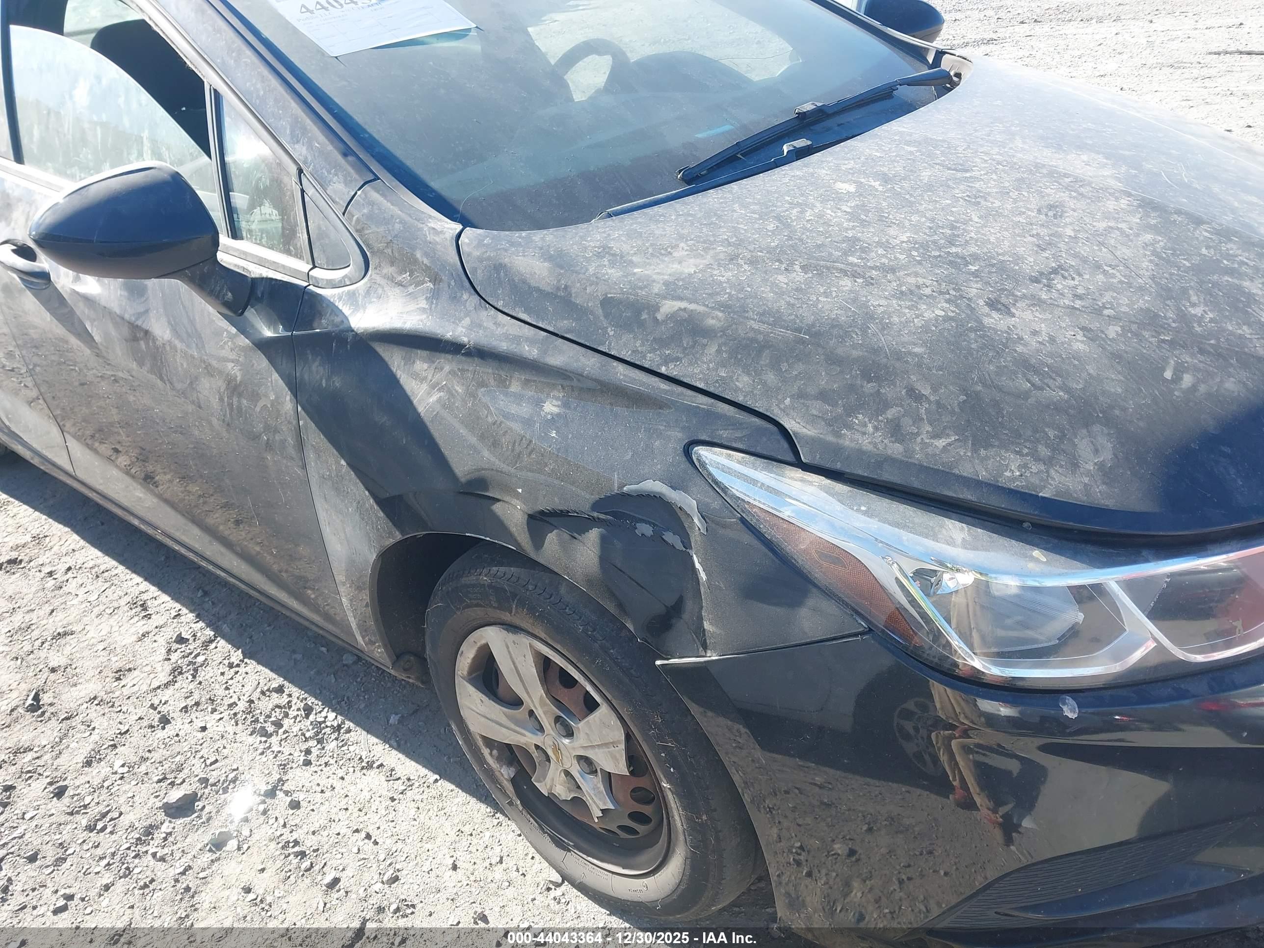 CHEVROLET CRUZE image 6
