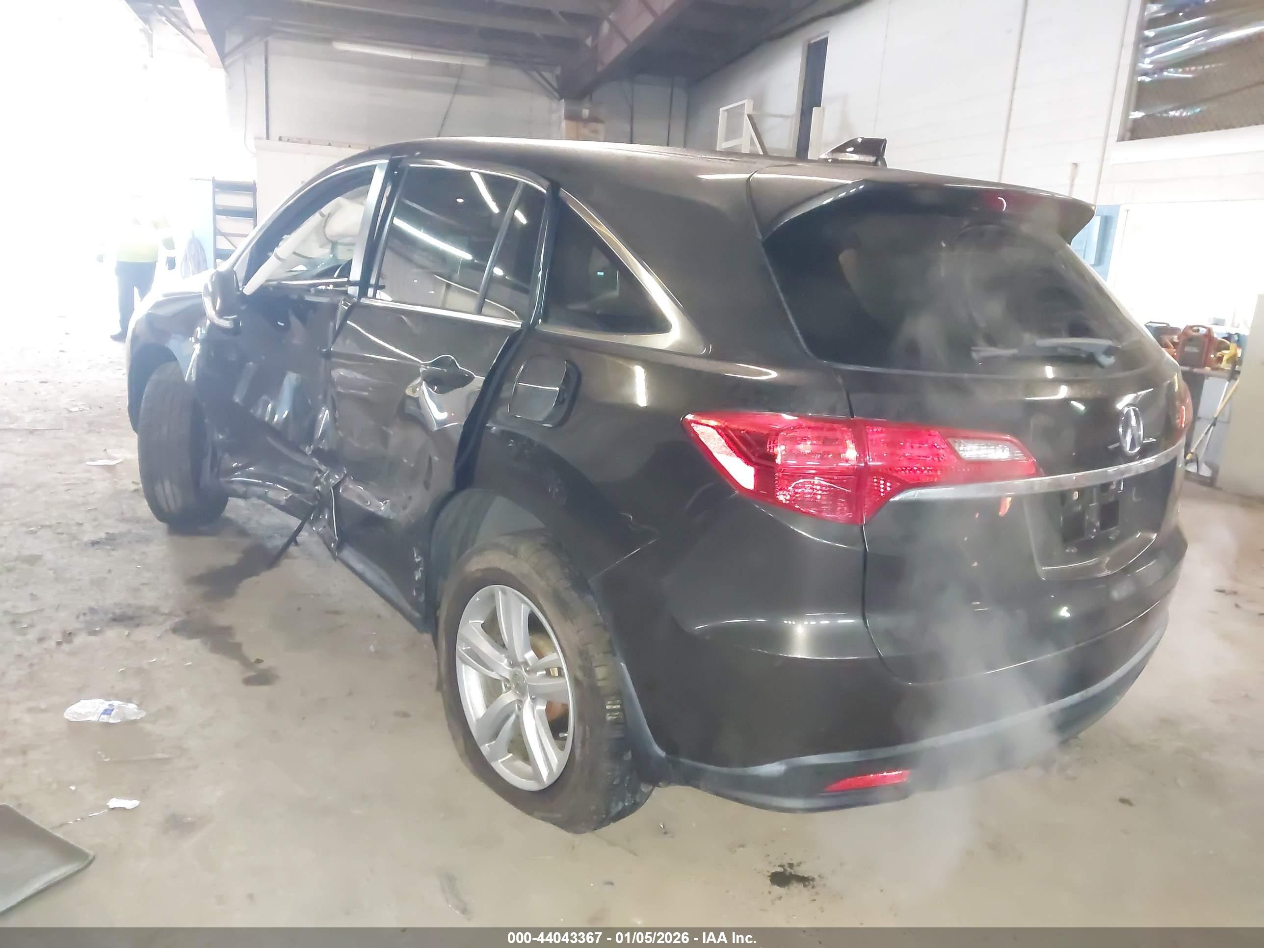 ACURA RDX image 3