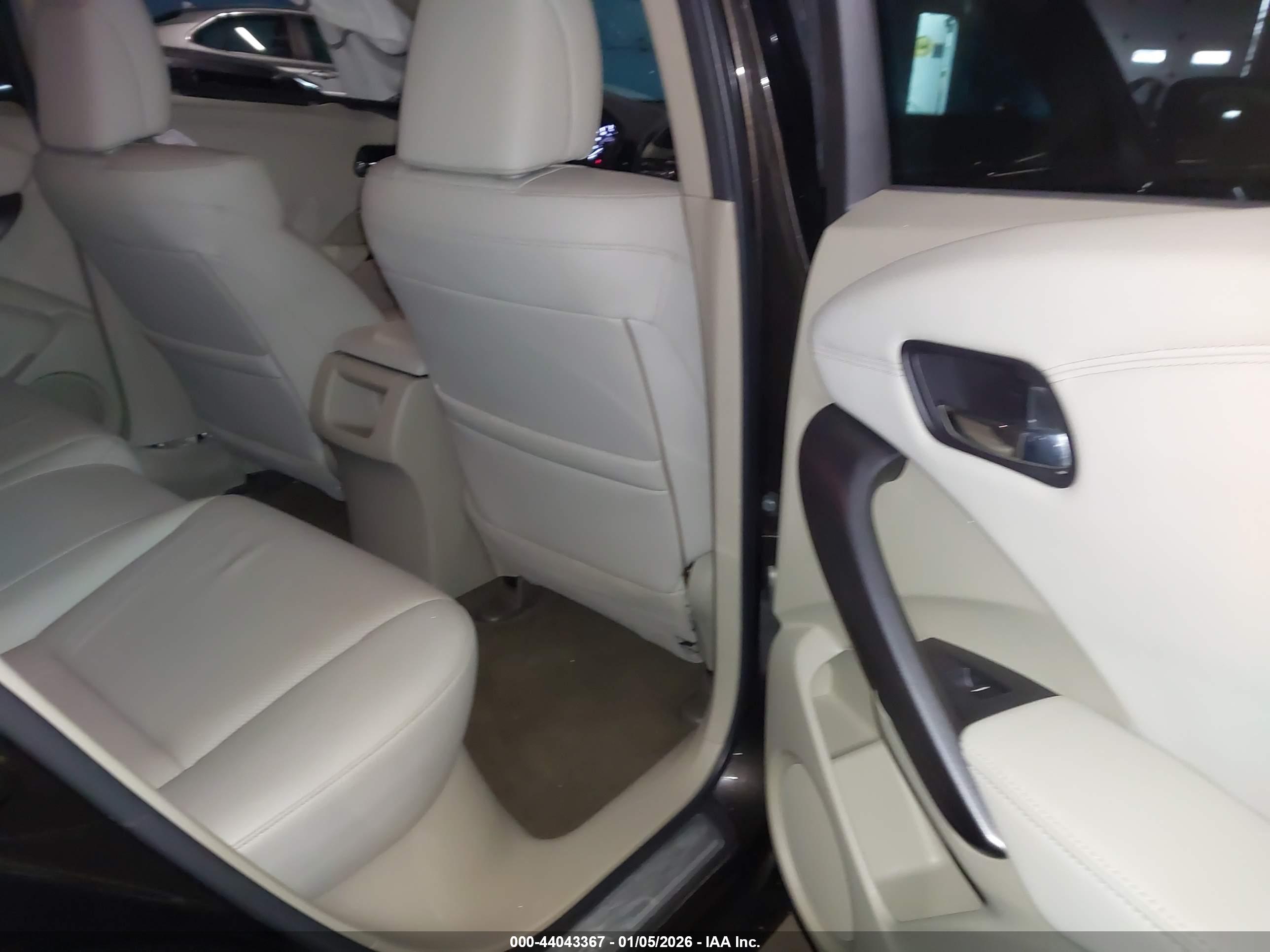ACURA RDX image 8