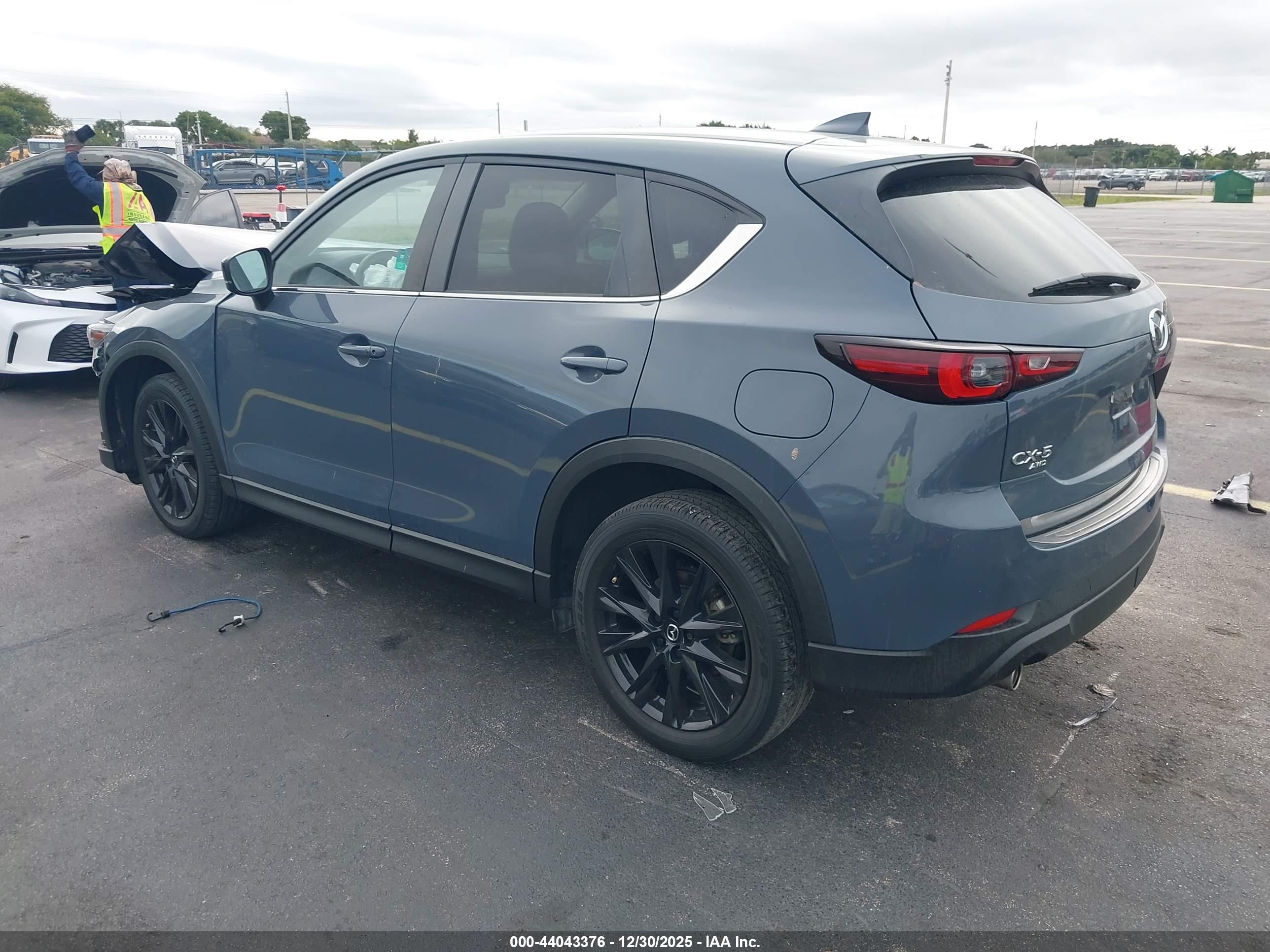 MAZDA CX-5 image 3