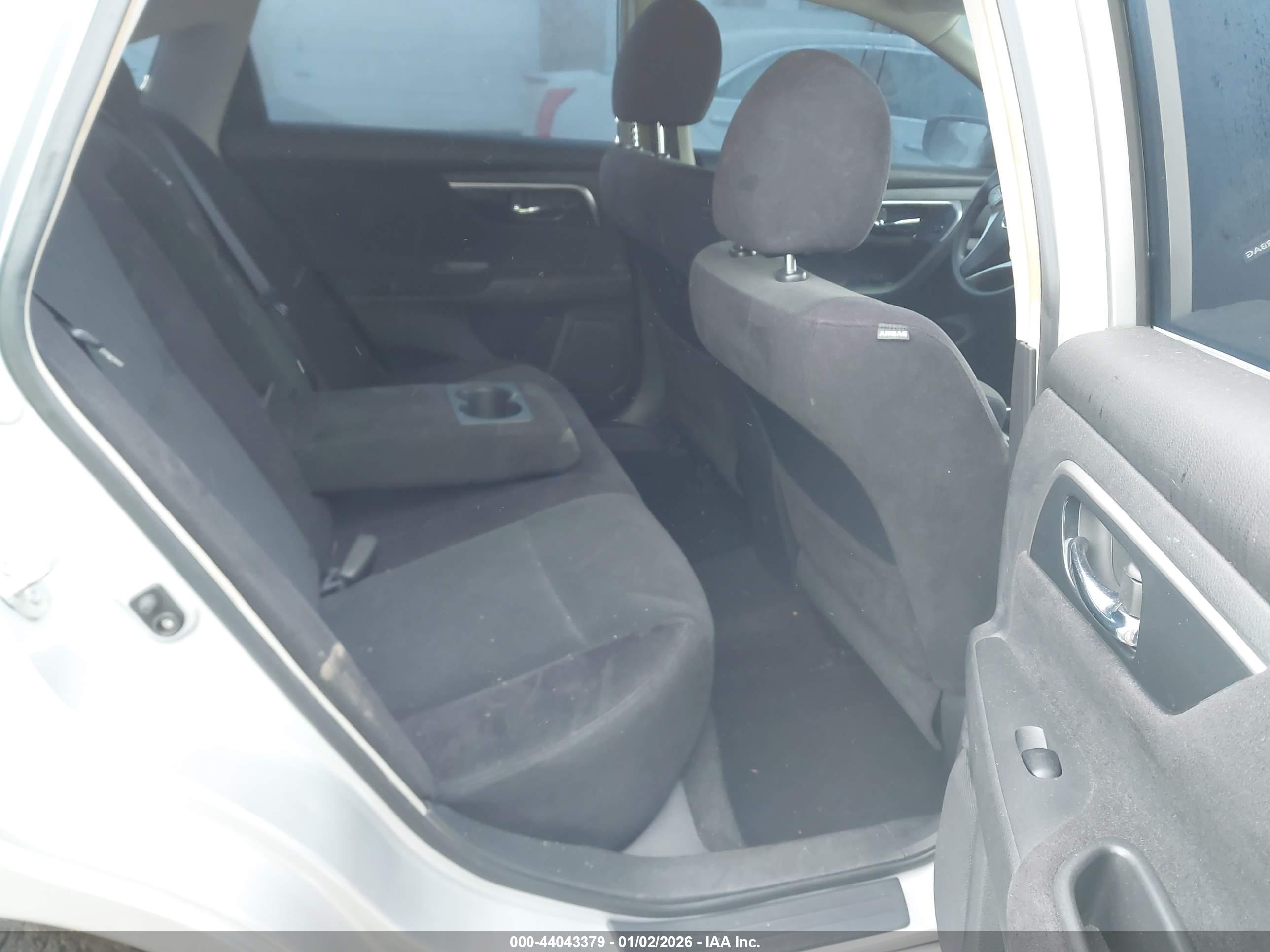 NISSAN ALTIMA image 8