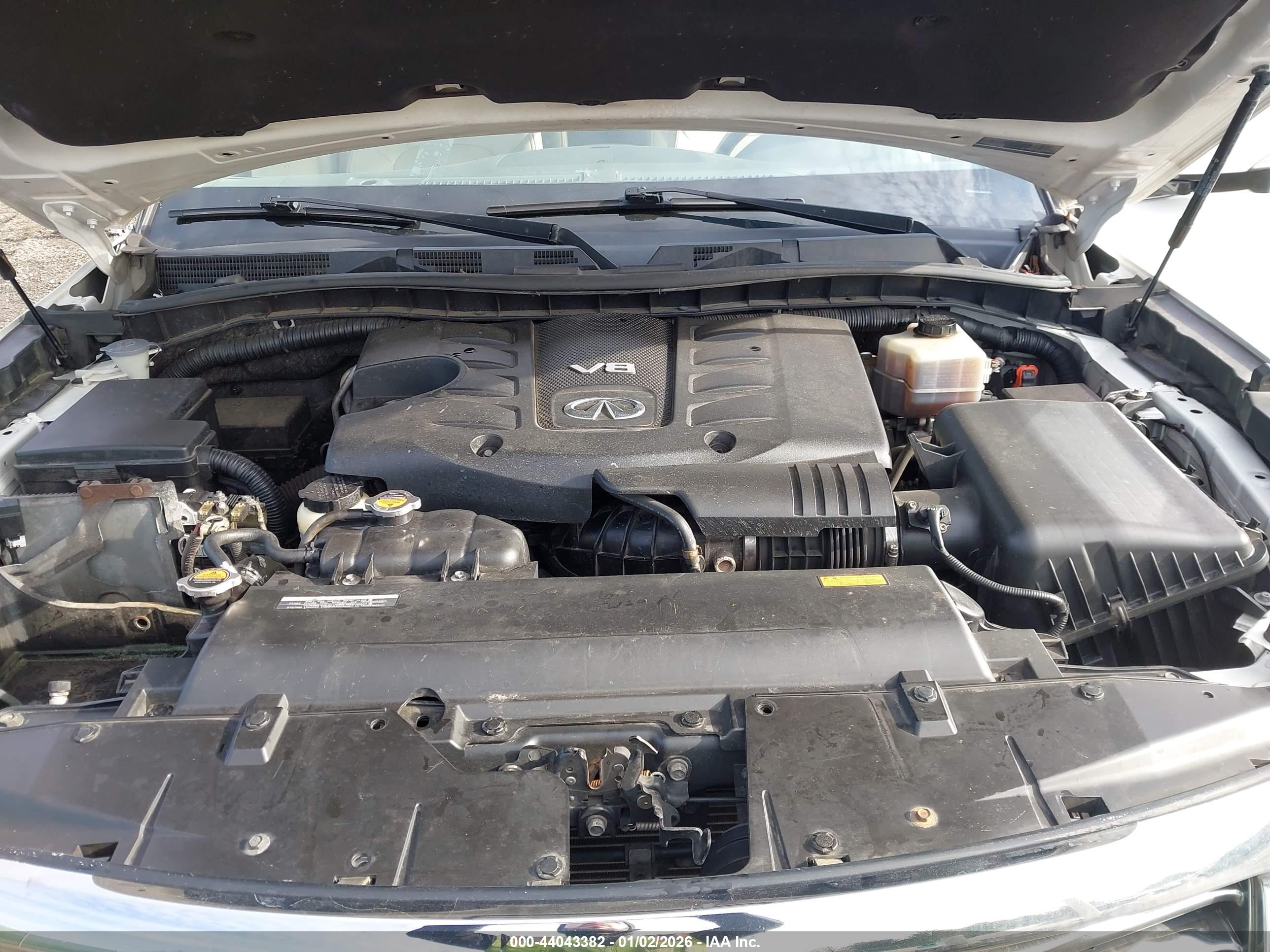 INFINITI QX56 image 10