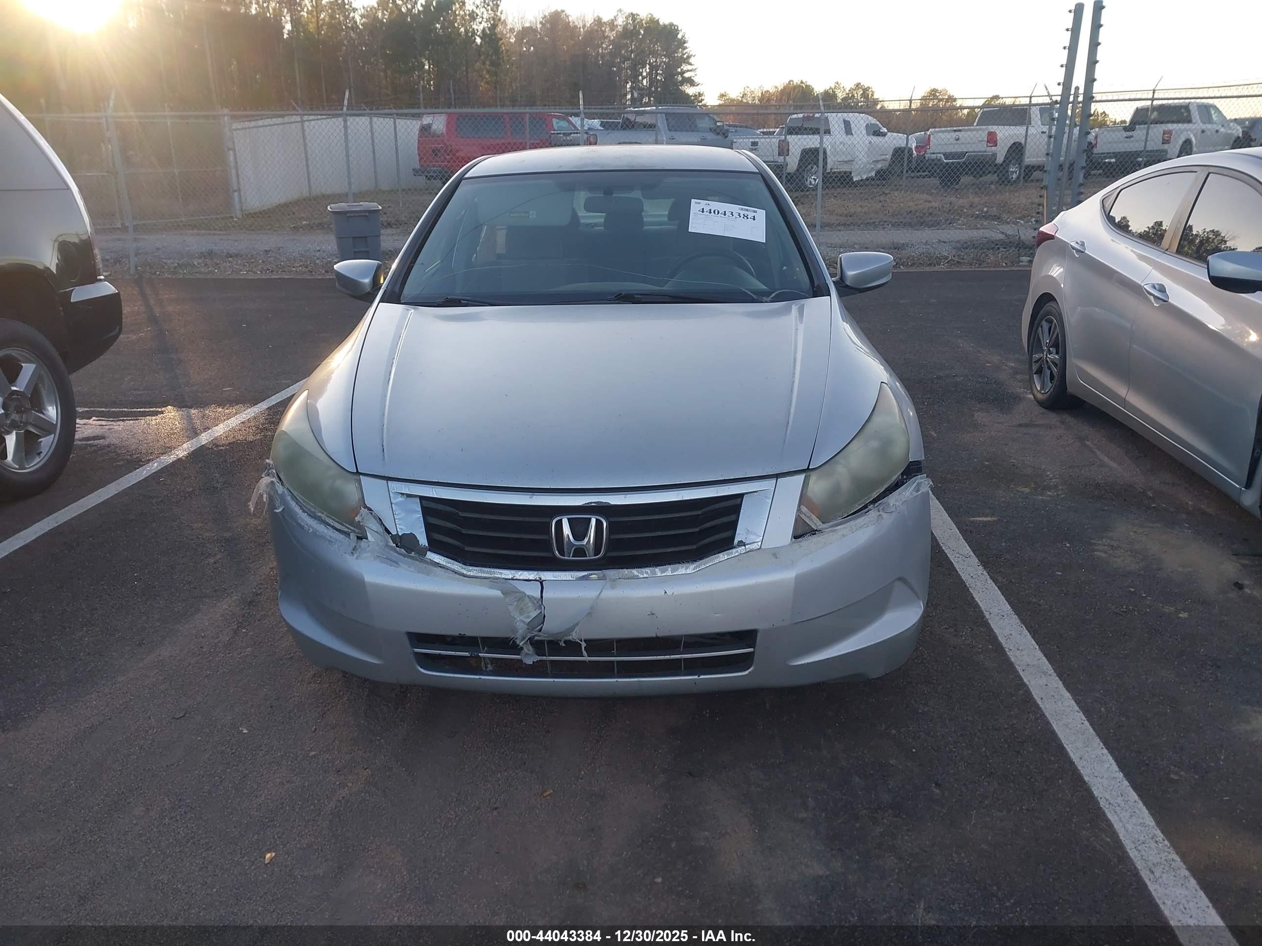 HONDA ACCORD image 6