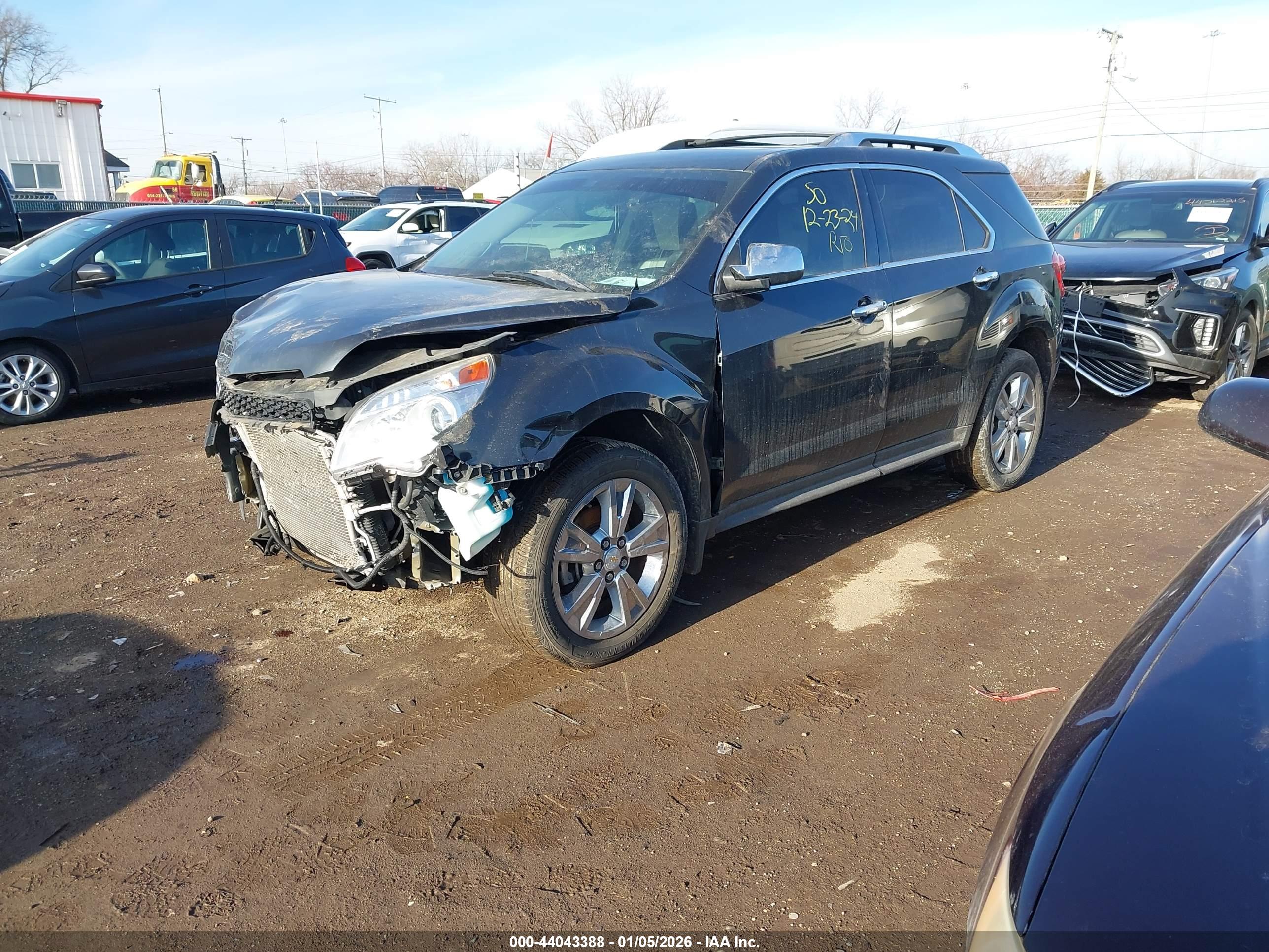 CHEVROLET EQUINOX image 2