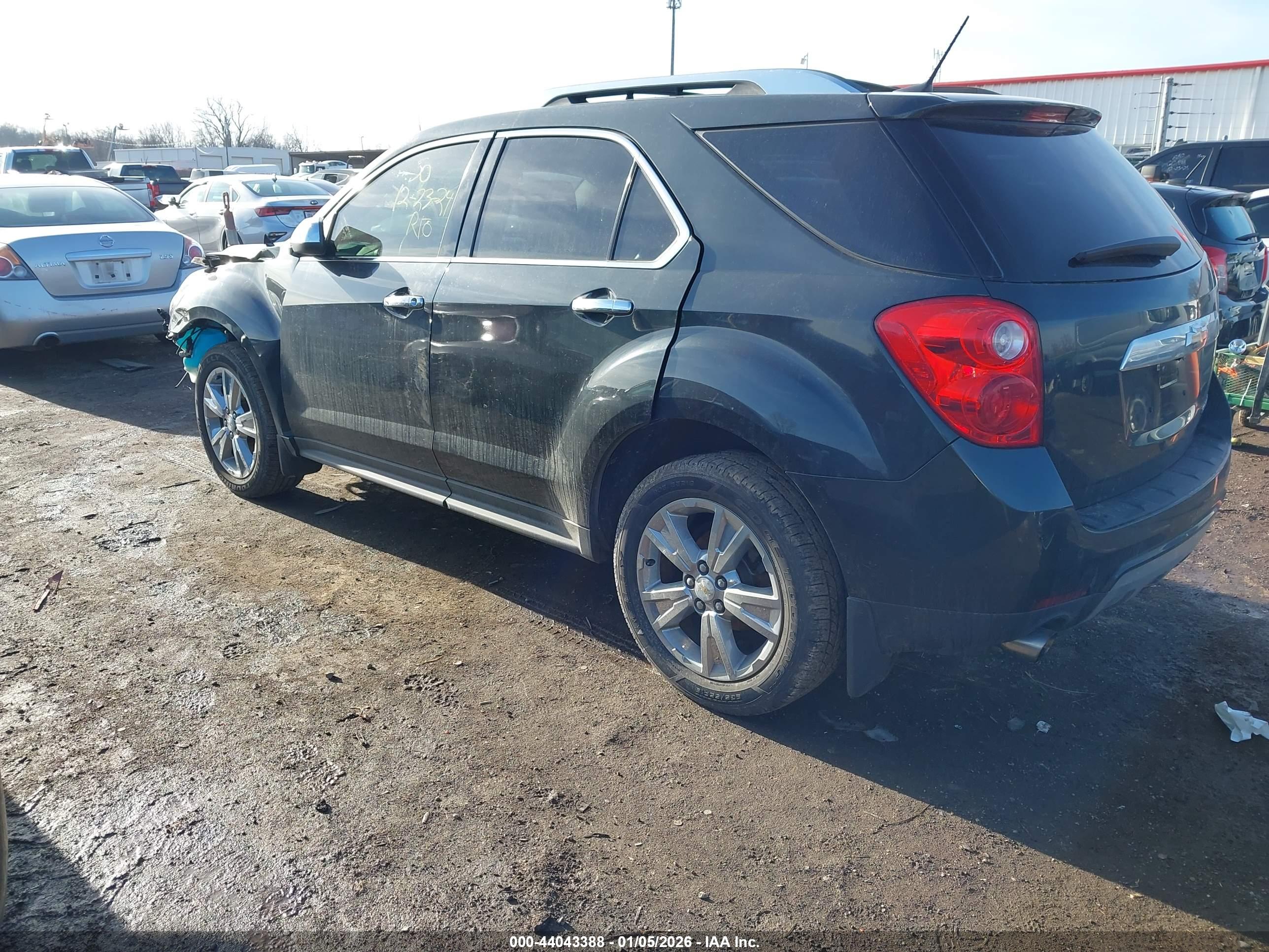 CHEVROLET EQUINOX image 3