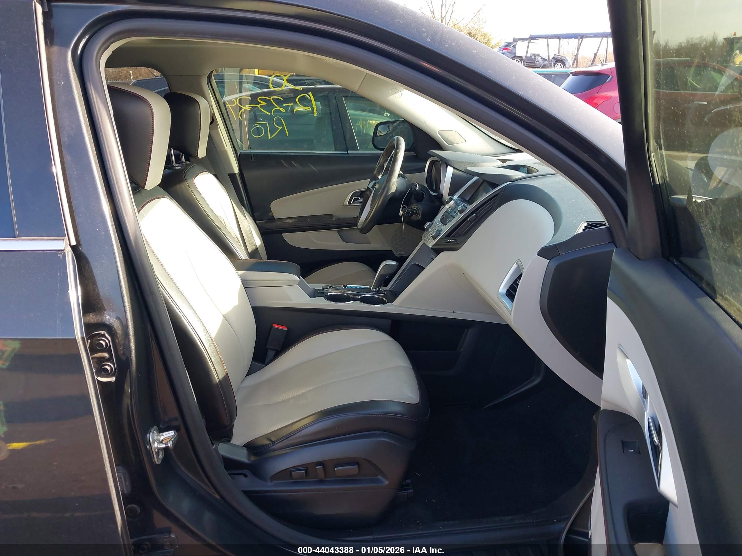 CHEVROLET EQUINOX image 5