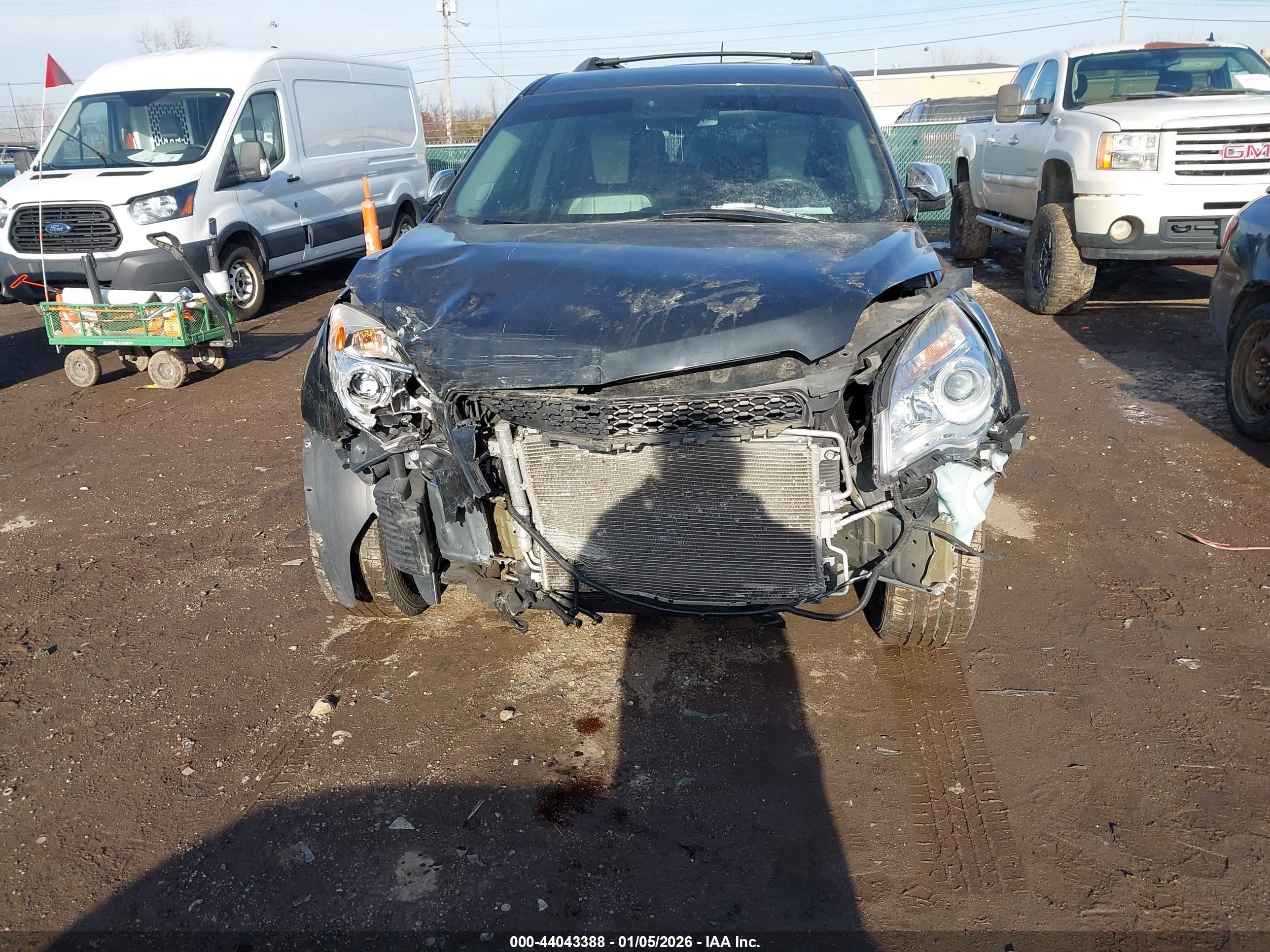 CHEVROLET EQUINOX image 6