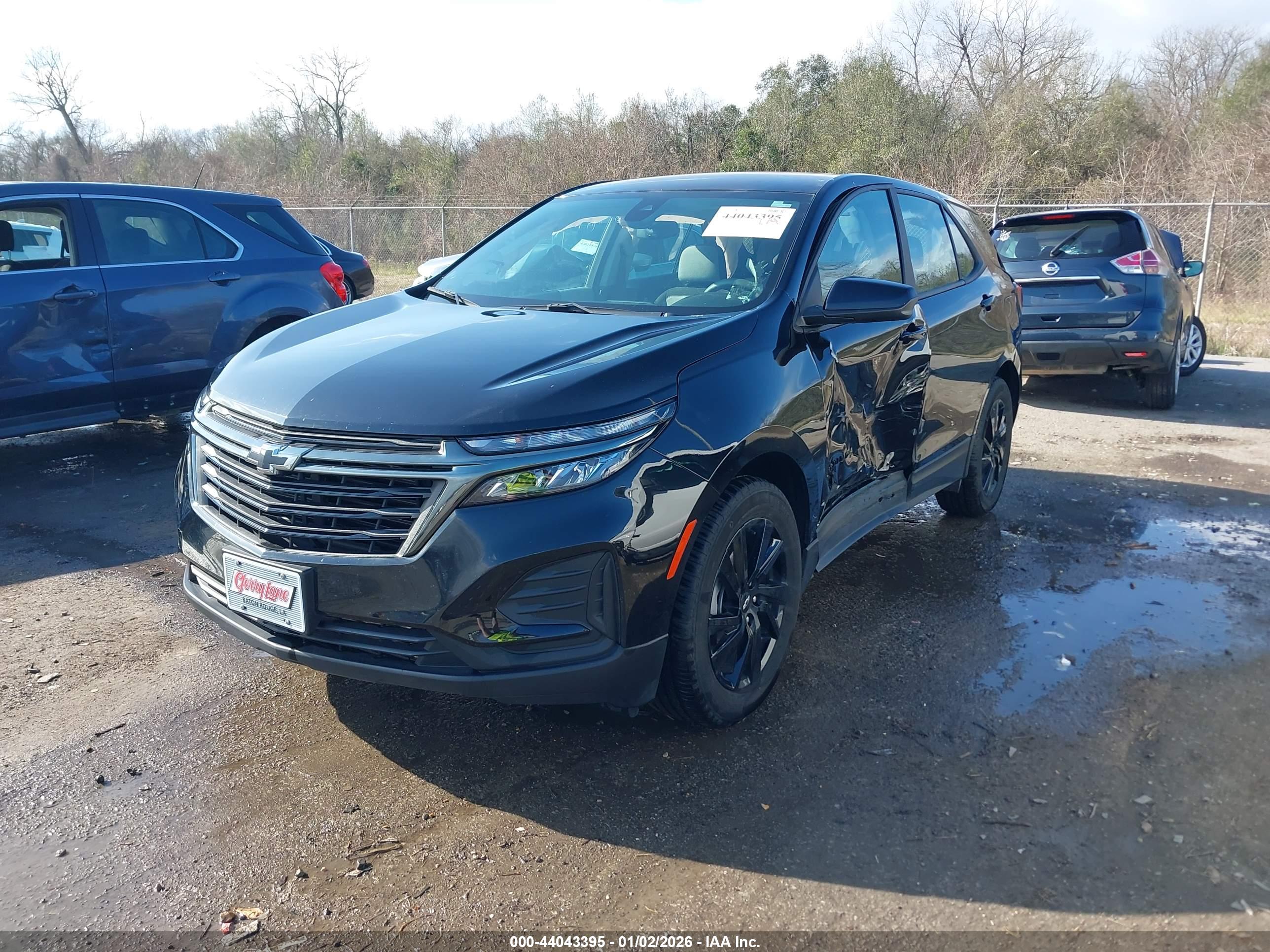 CHEVROLET EQUINOX image 2
