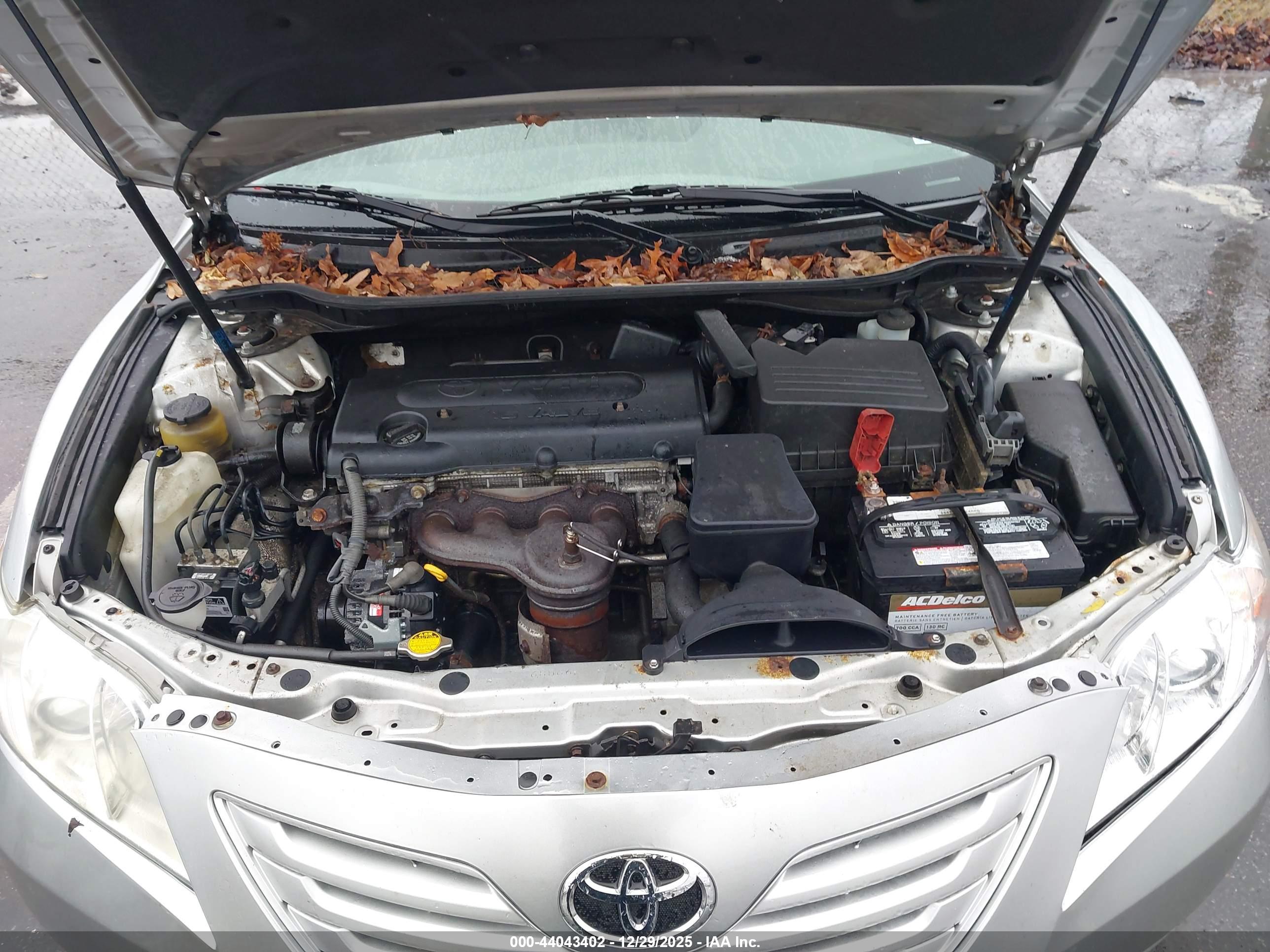 TOYOTA CAMRY image 10