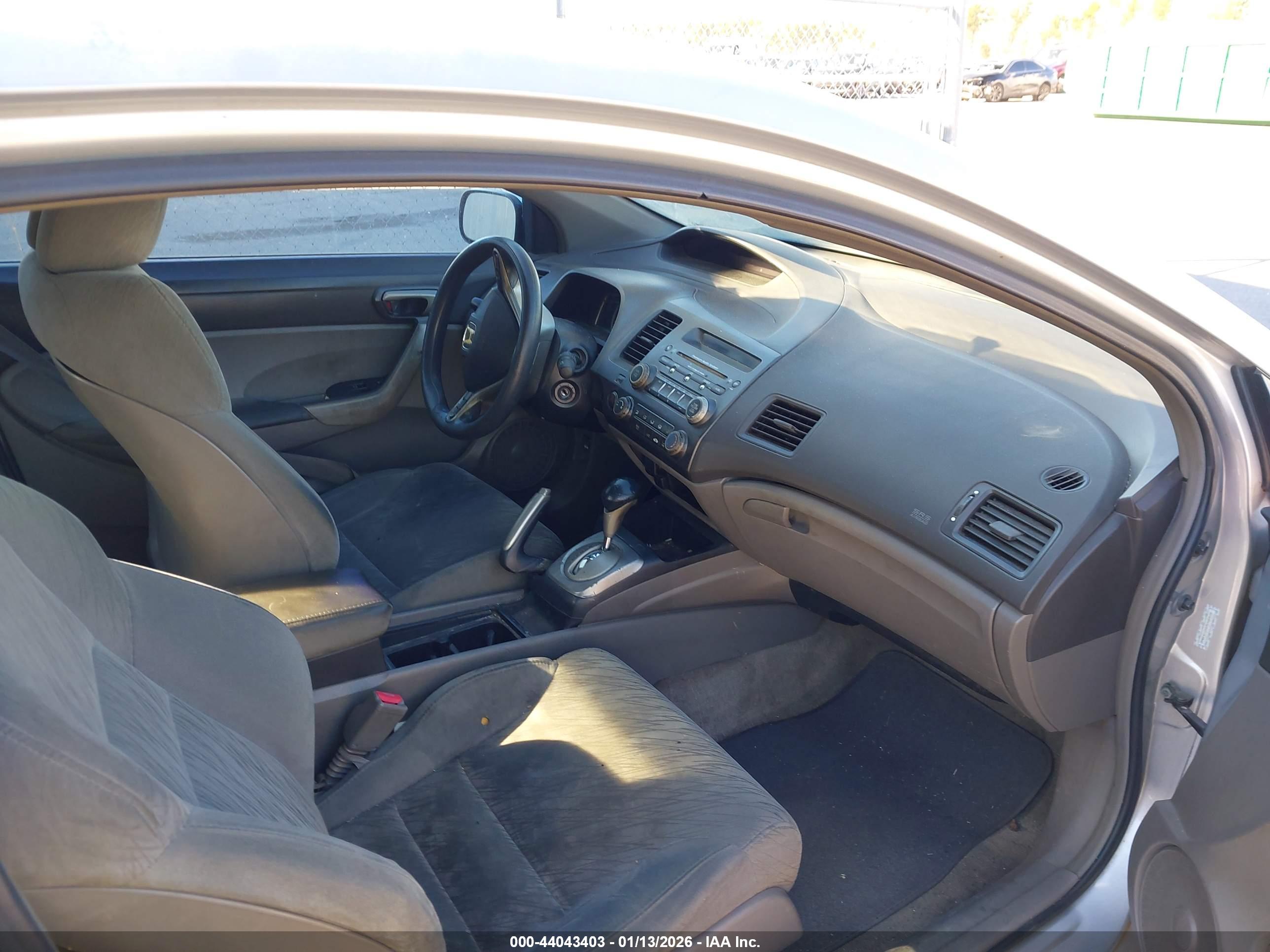 HONDA CIVIC image 5