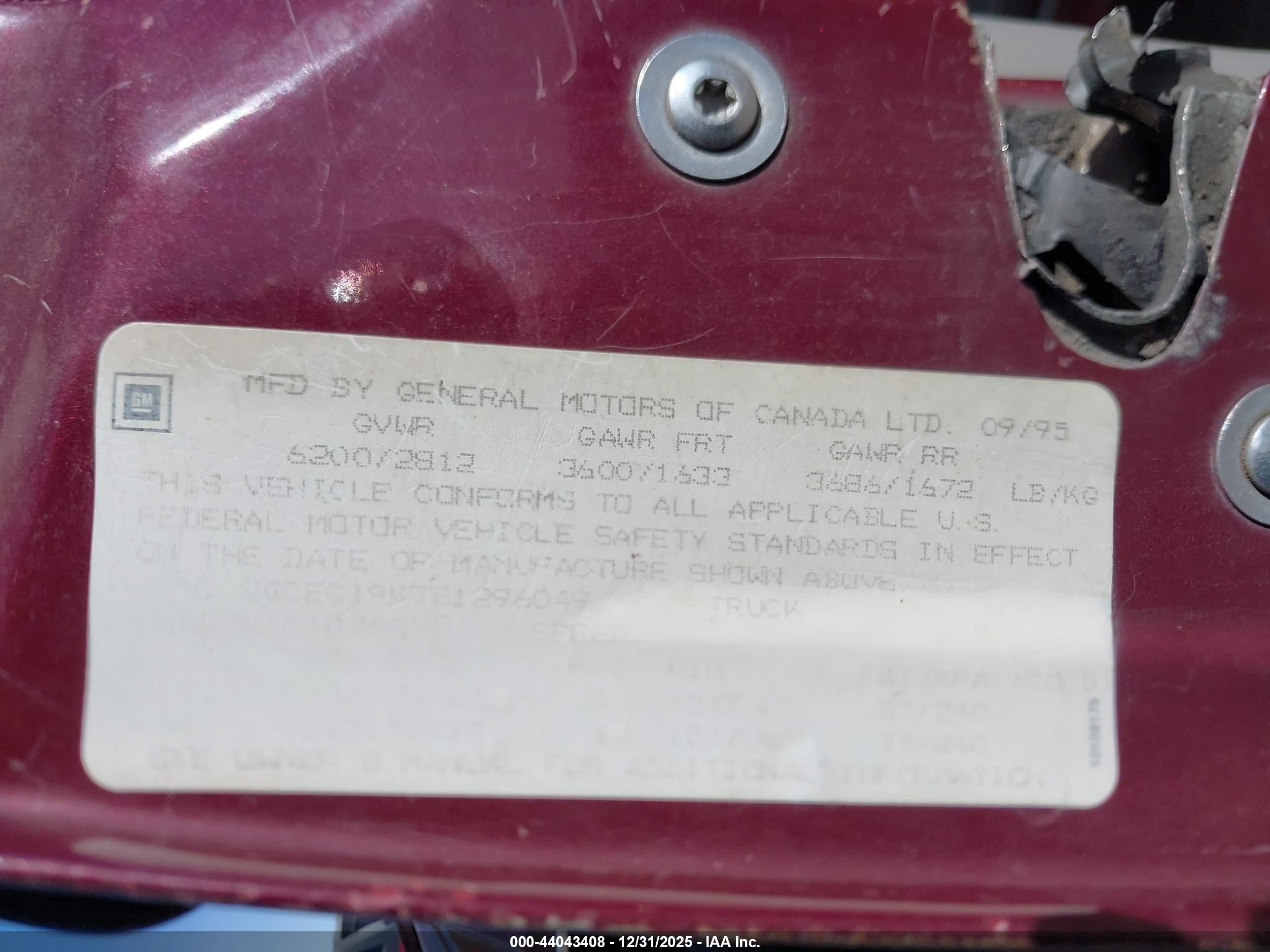 CHEVROLET GMT-400 image 9