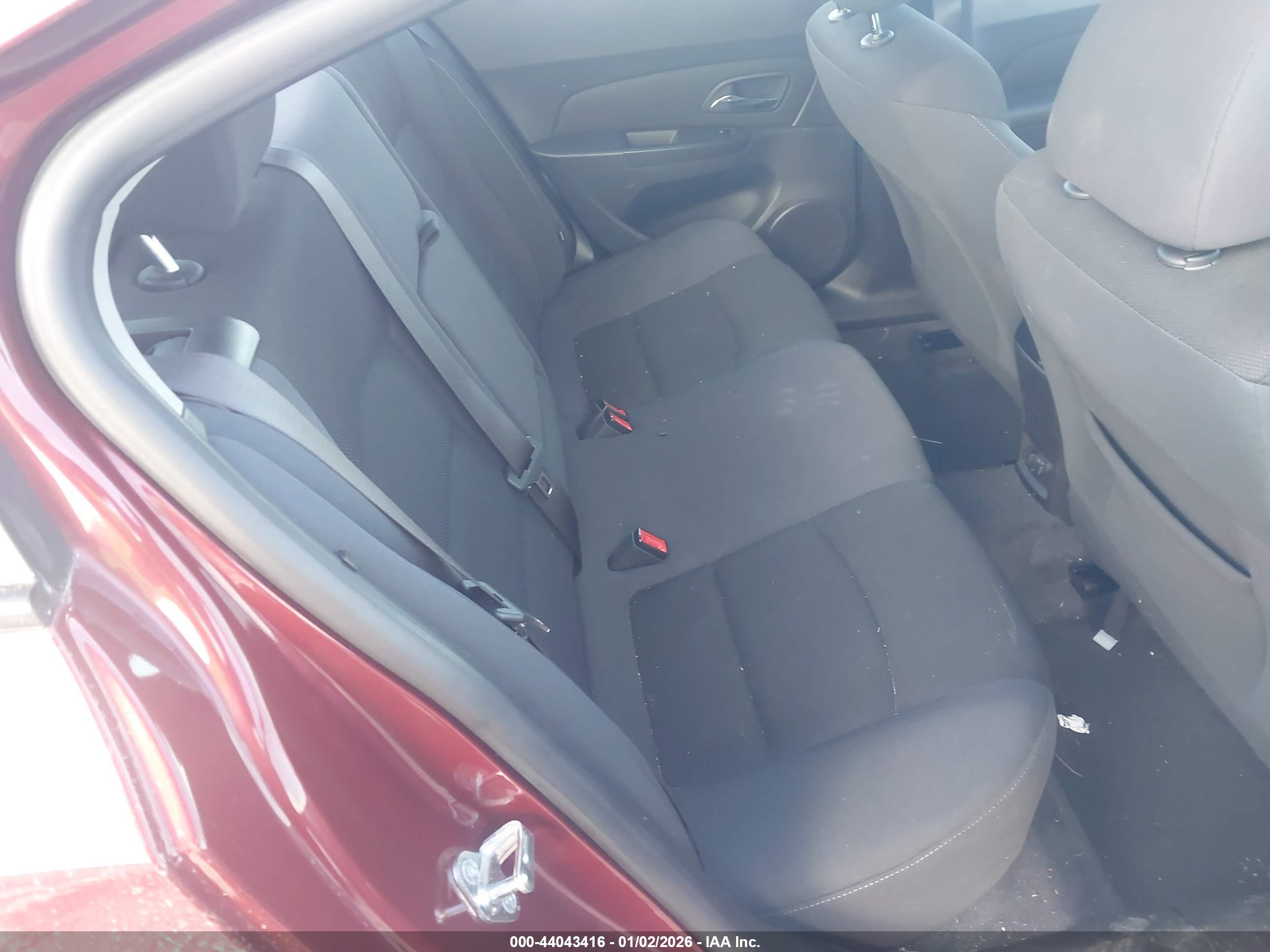 CHEVROLET CRUZE image 8