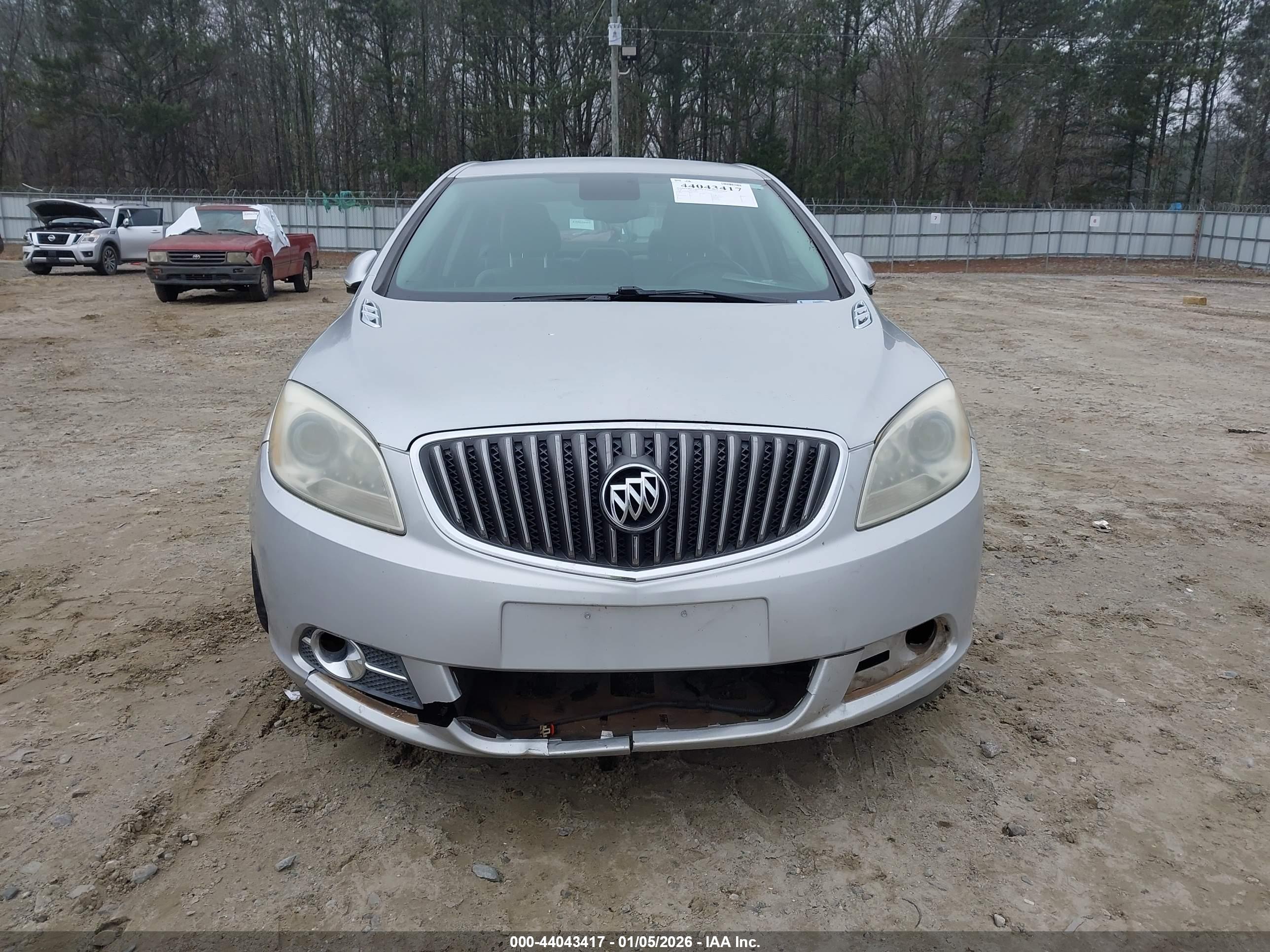 BUICK VERANO image 6