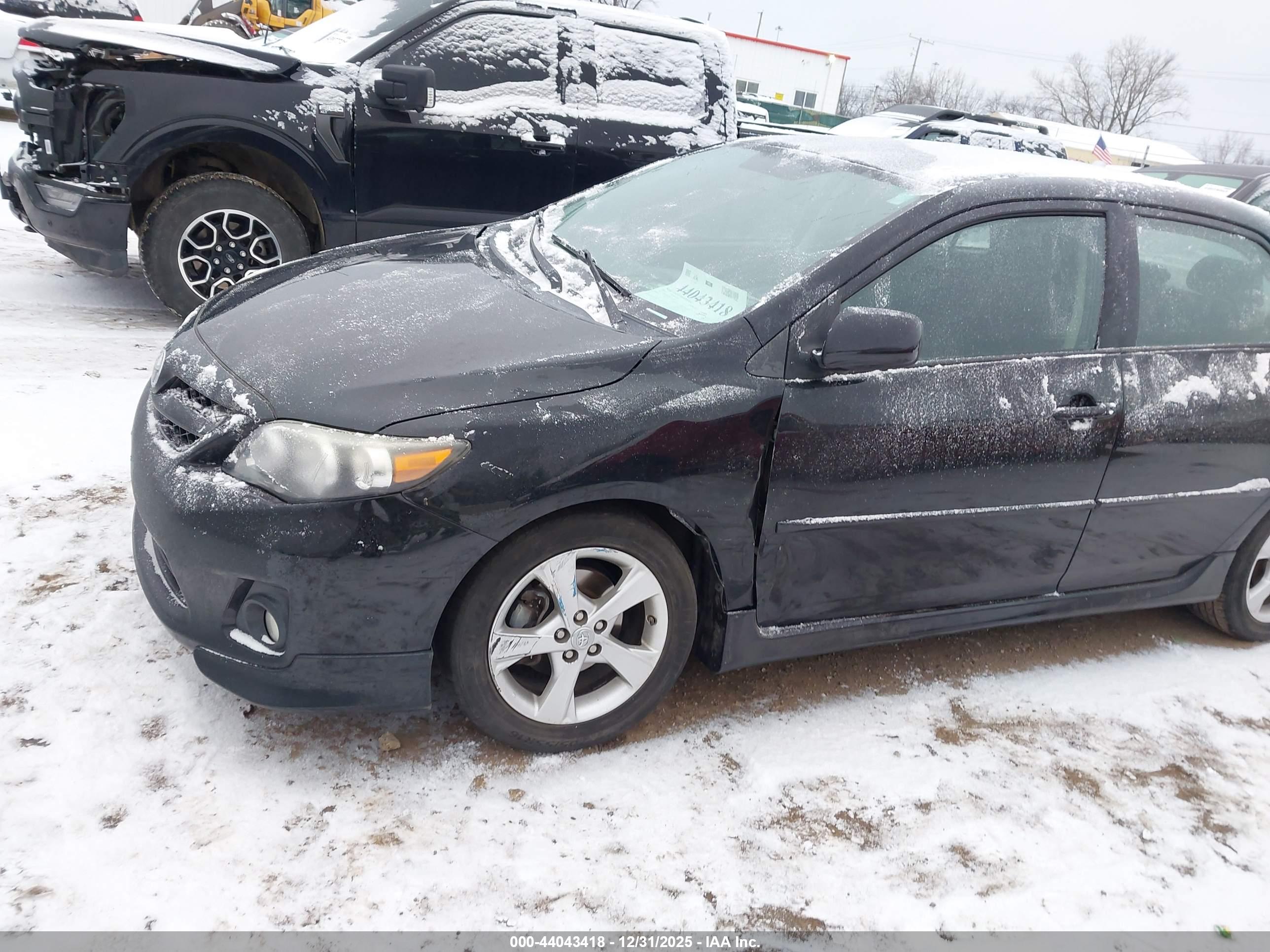 TOYOTA COROLLA image 6