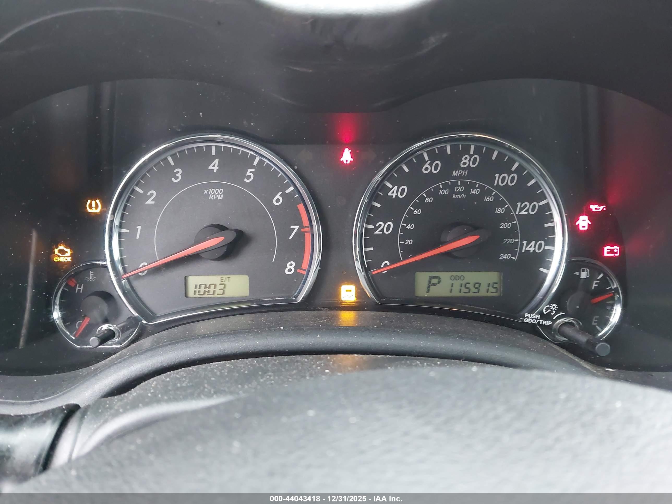 TOYOTA COROLLA image 7