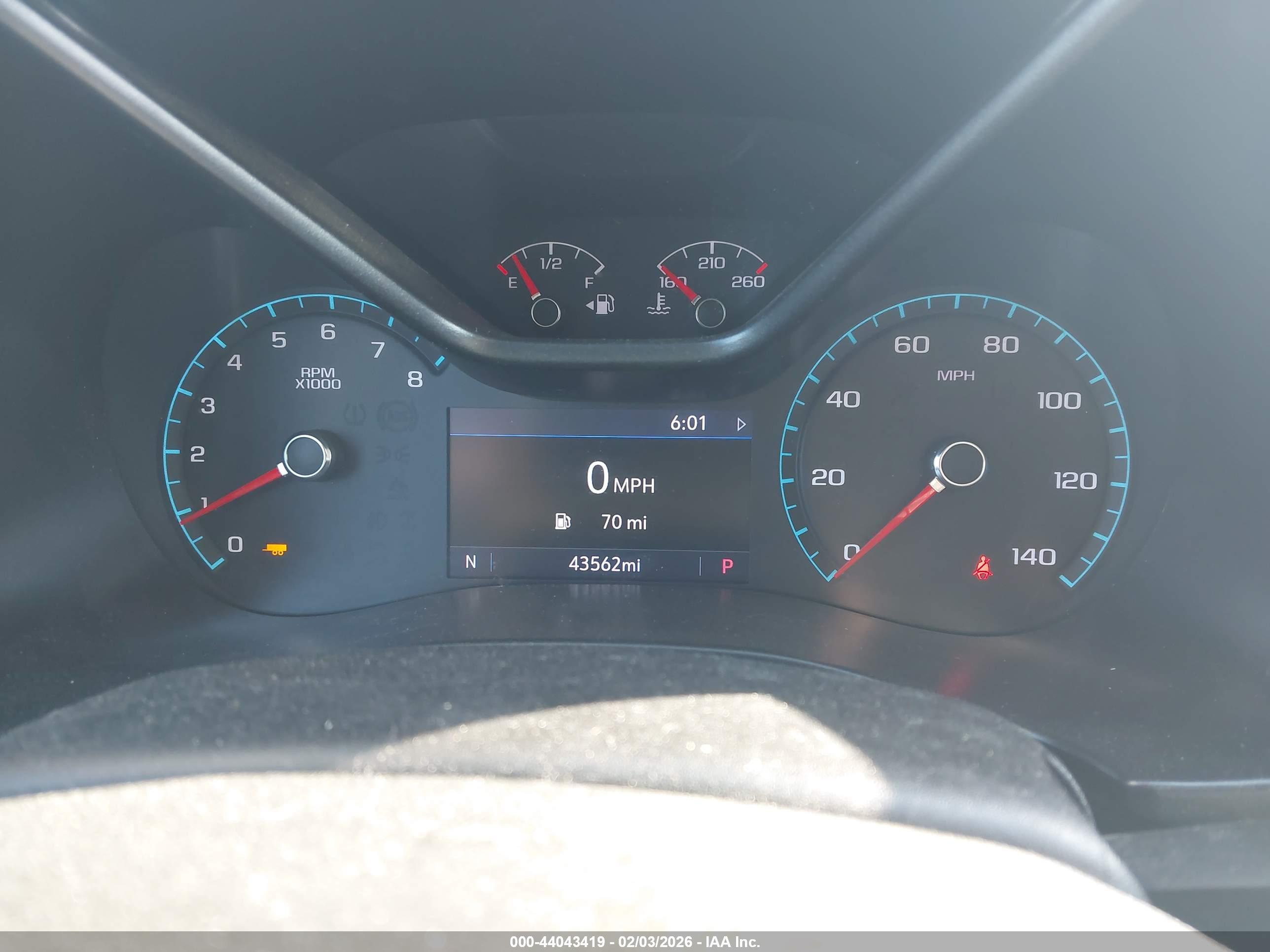 CHEVROLET COLORADO image 7