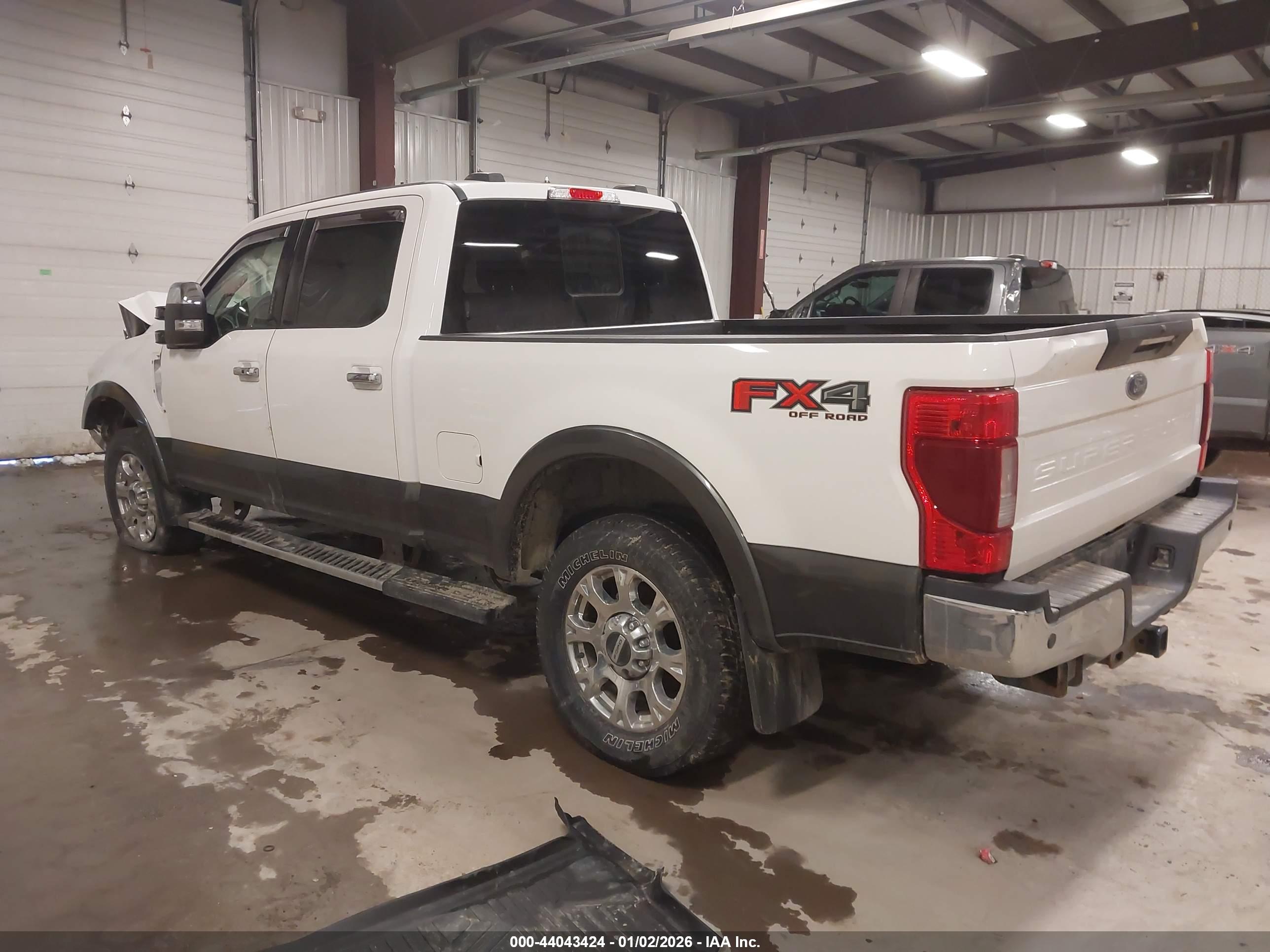FORD F-250 image 3