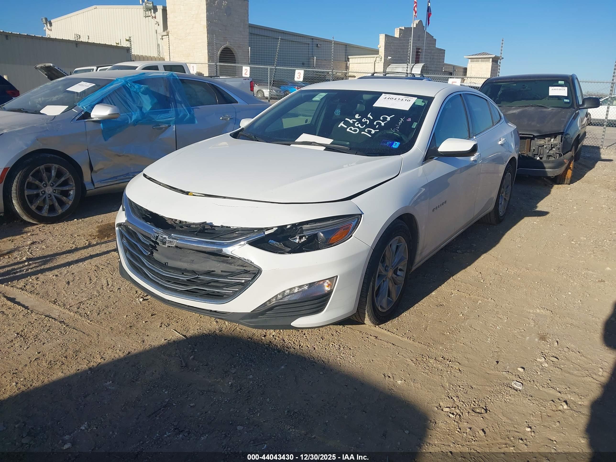 CHEVROLET MALIBU image 2