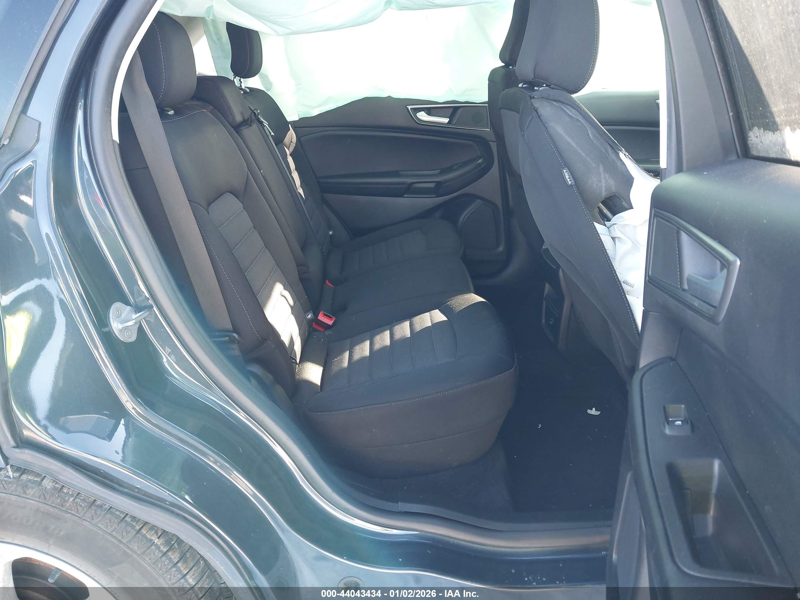 FORD EDGE image 8