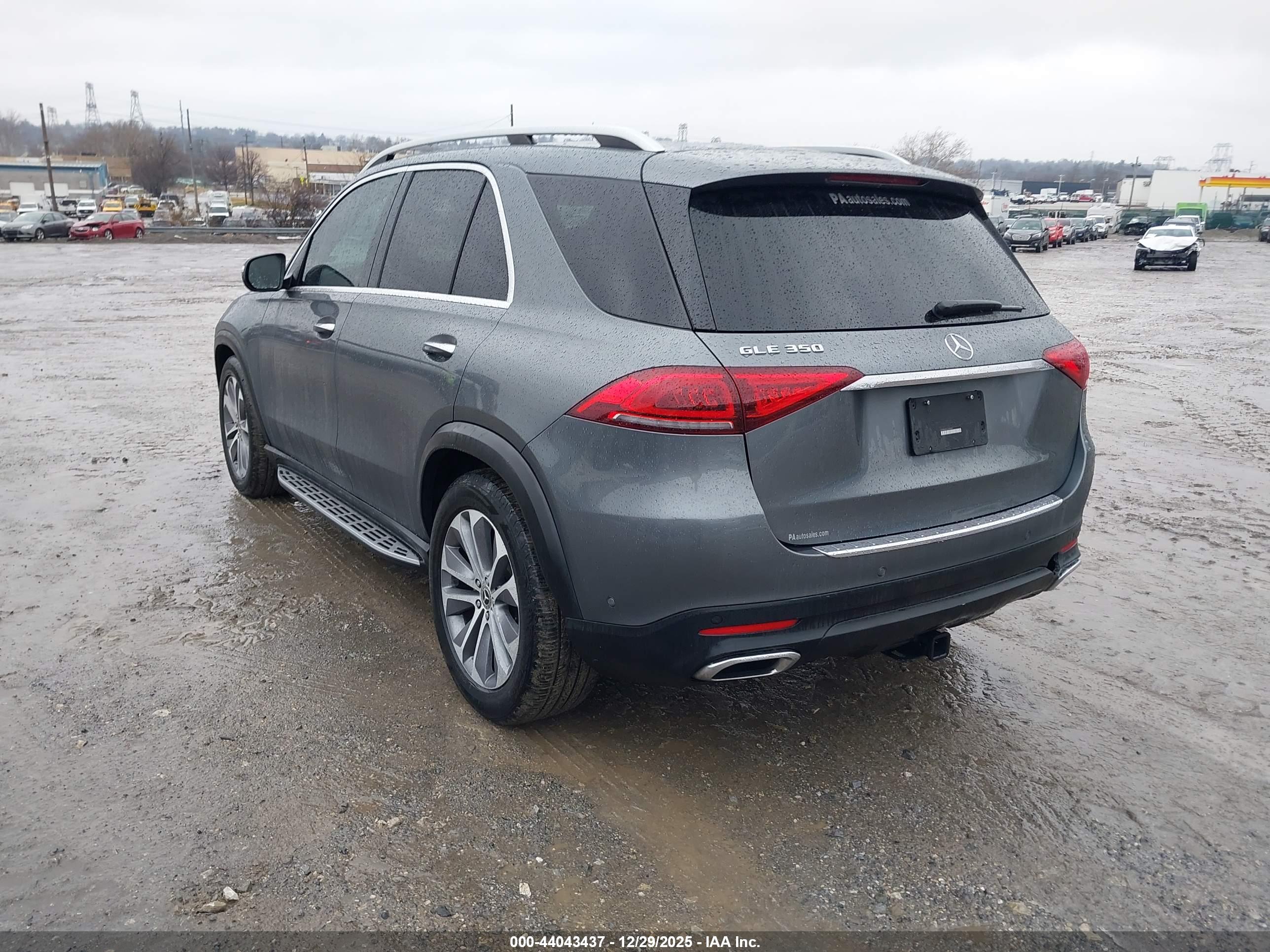 MERCEDES-BENZ GLE image 3