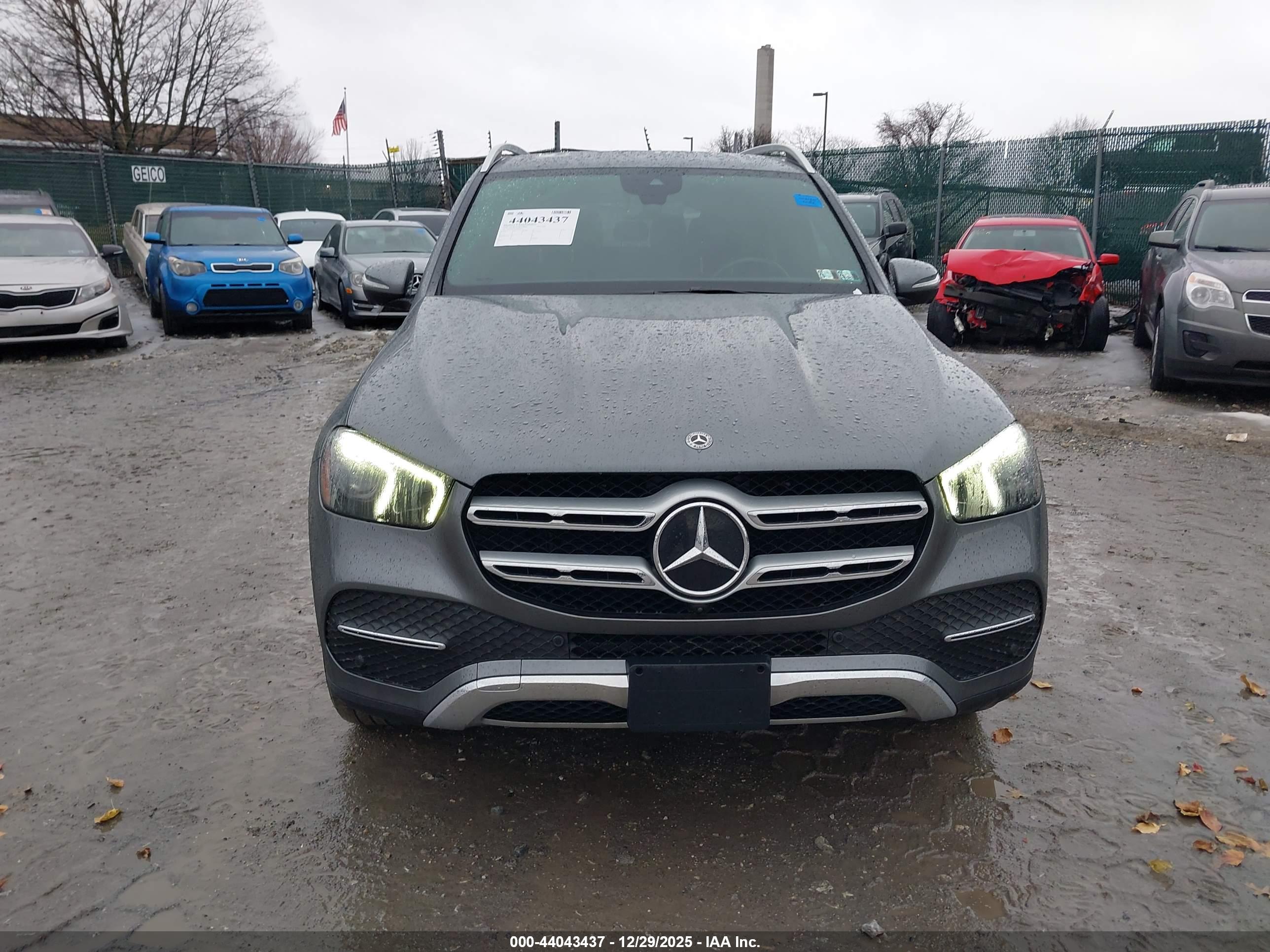 MERCEDES-BENZ GLE image 6