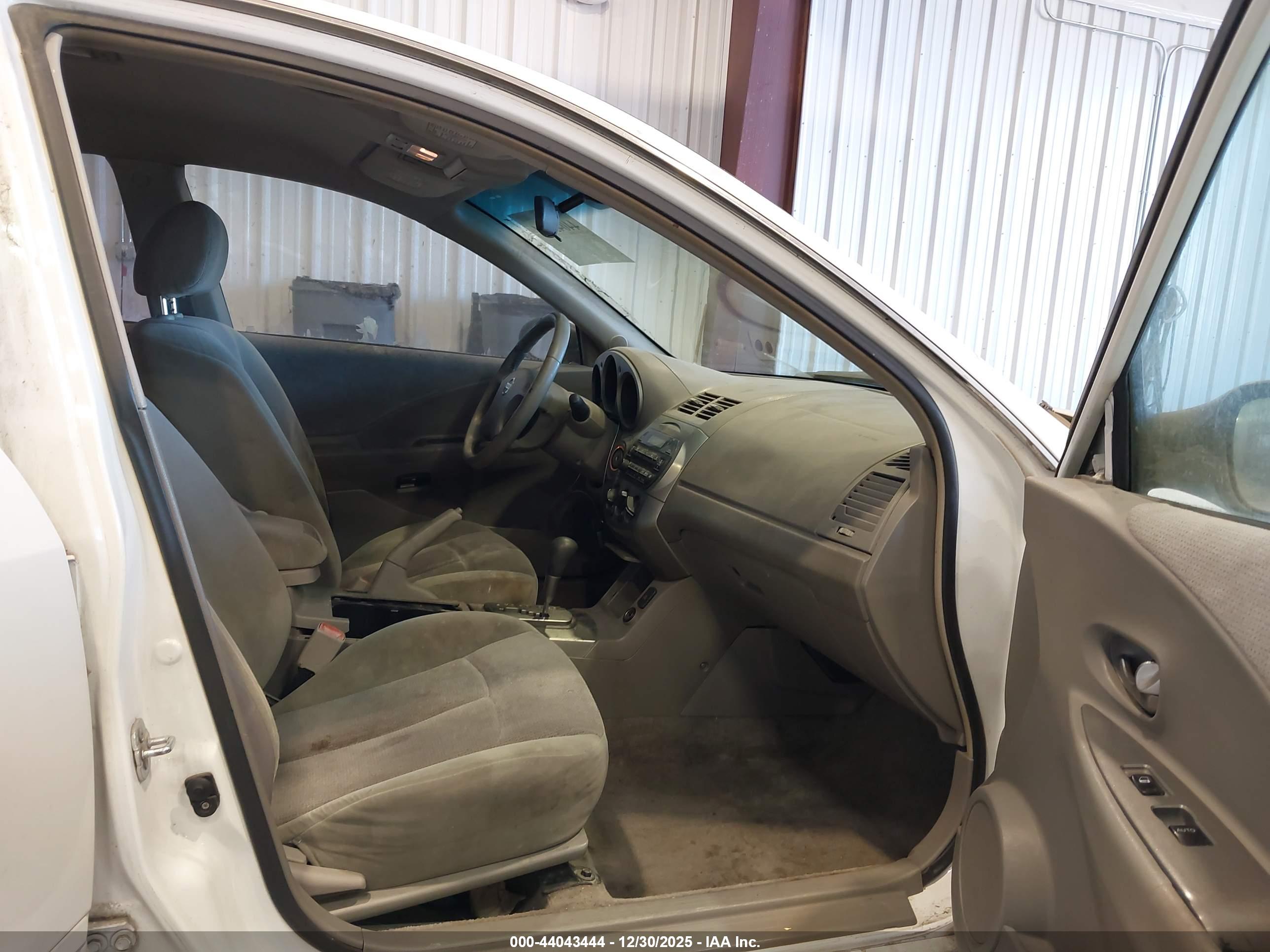 NISSAN ALTIMA image 5