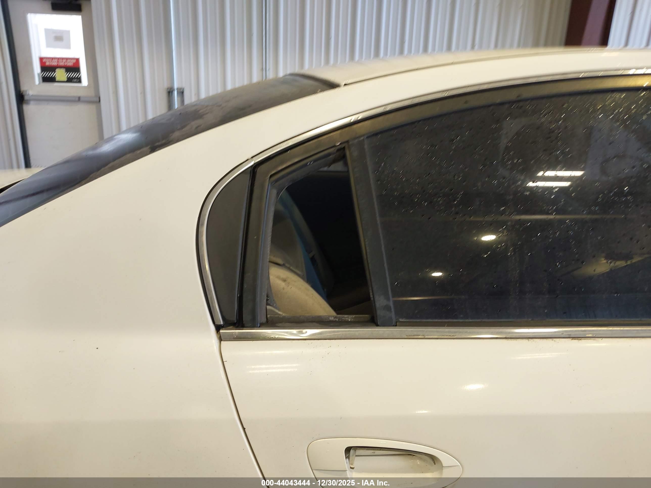 NISSAN ALTIMA image 6