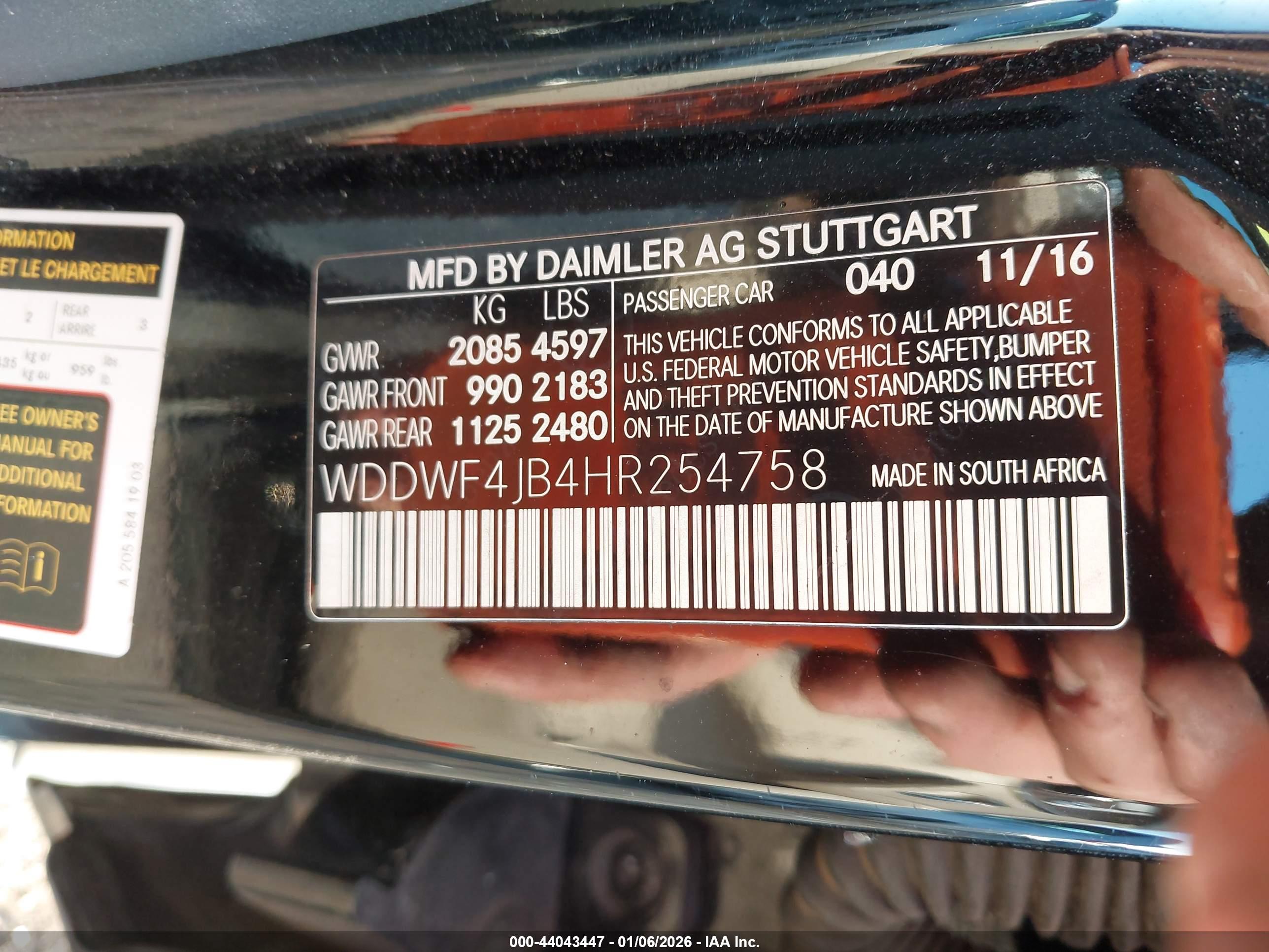 MERCEDES-BENZ C image 9