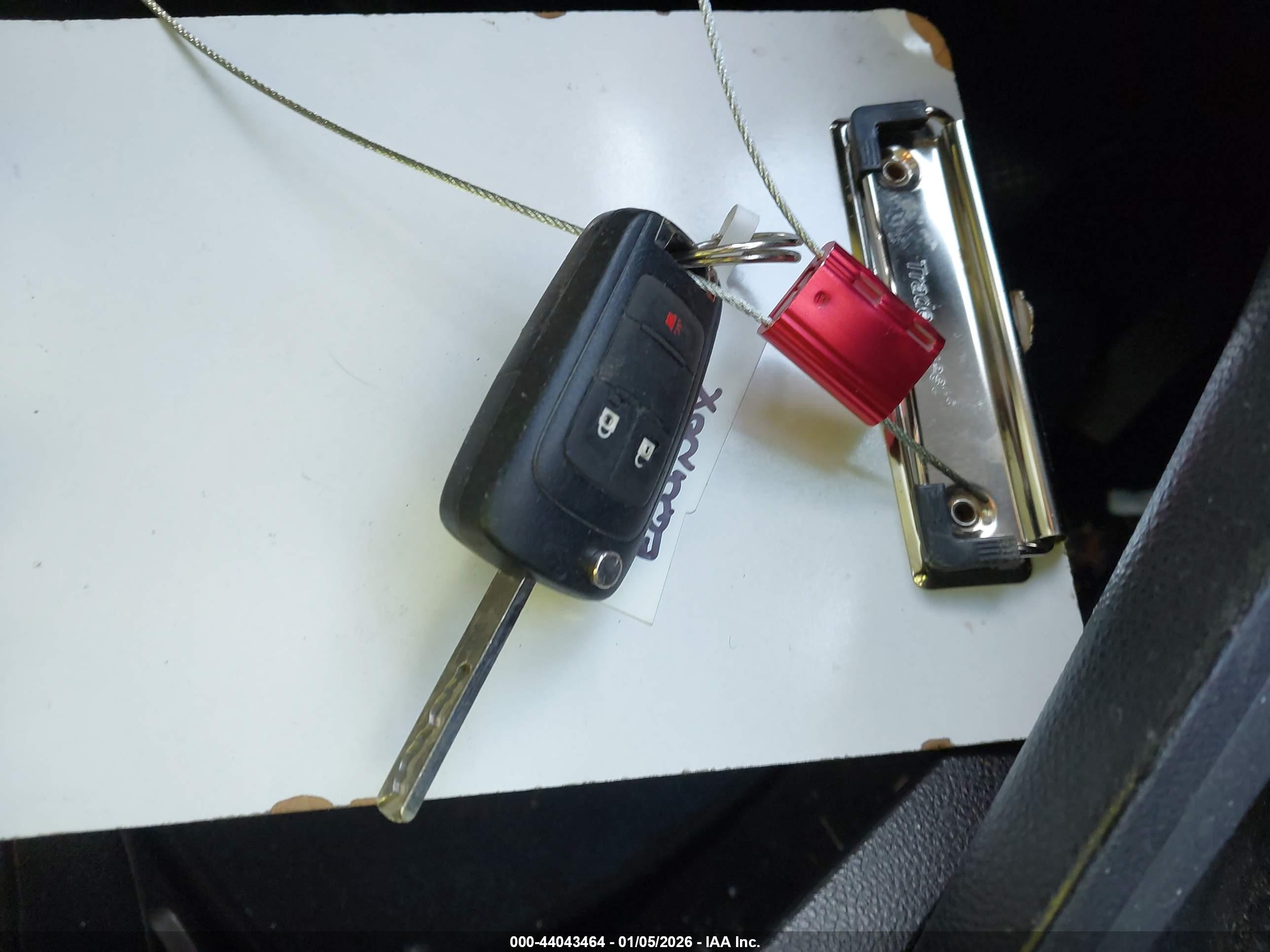 CHEVROLET EQUINOX image 11