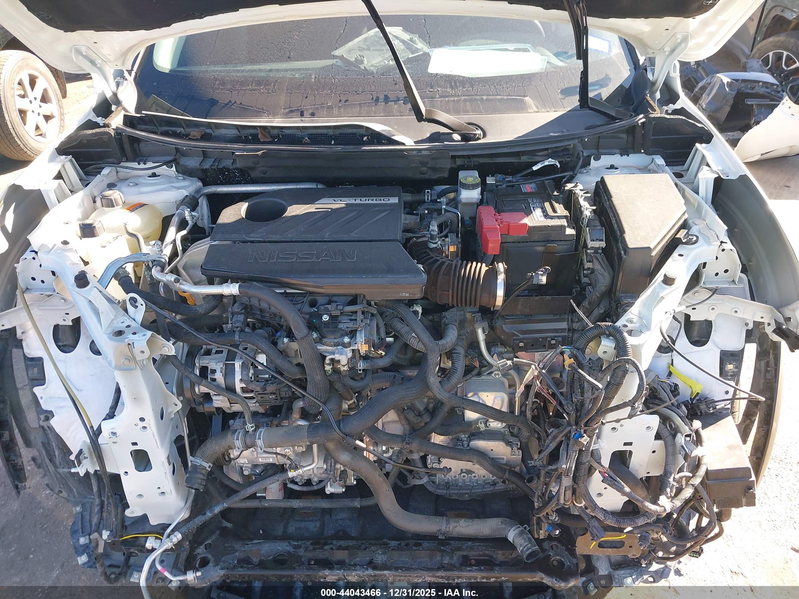 NISSAN ROGUE image 10