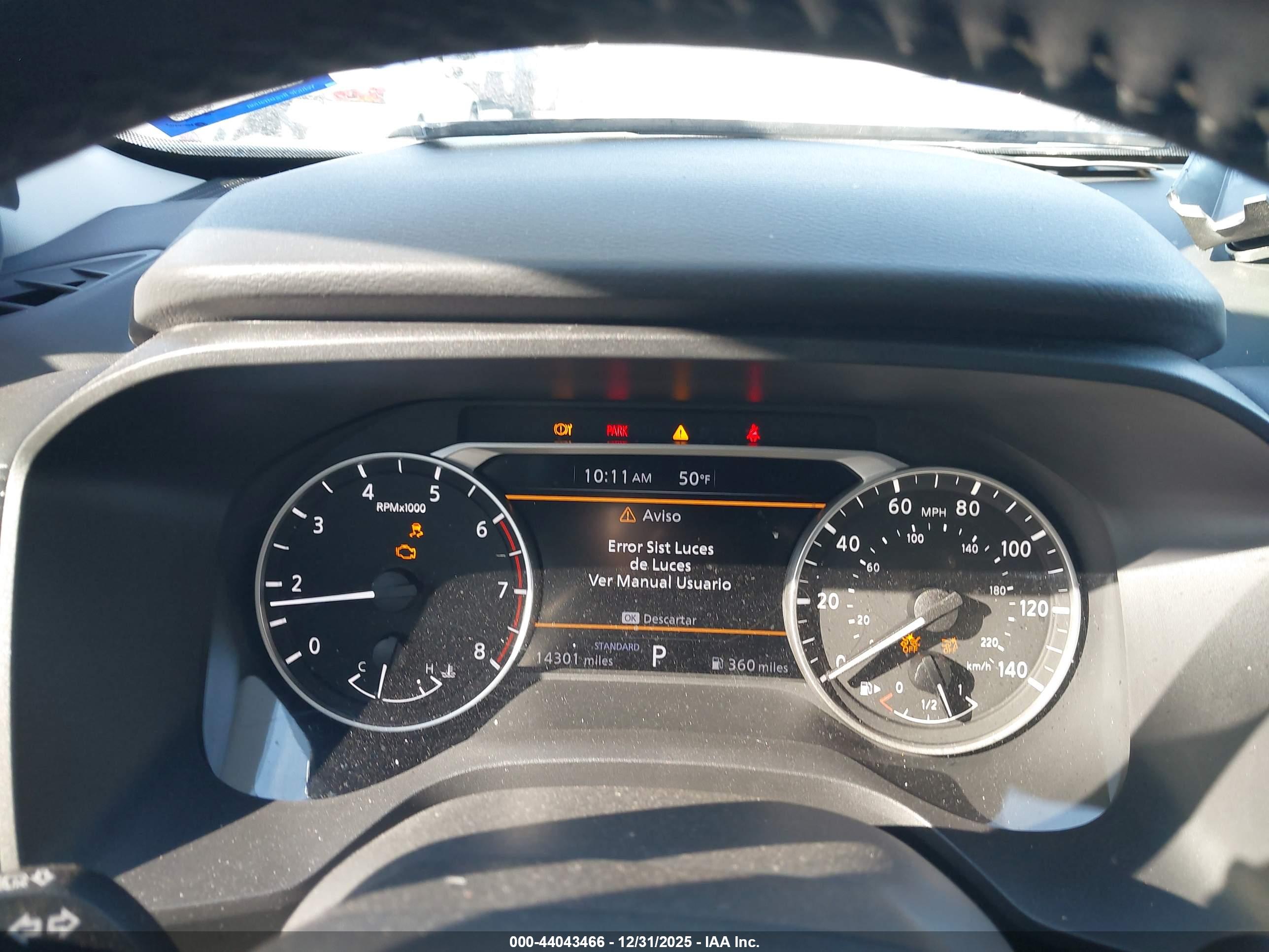 NISSAN ROGUE image 7