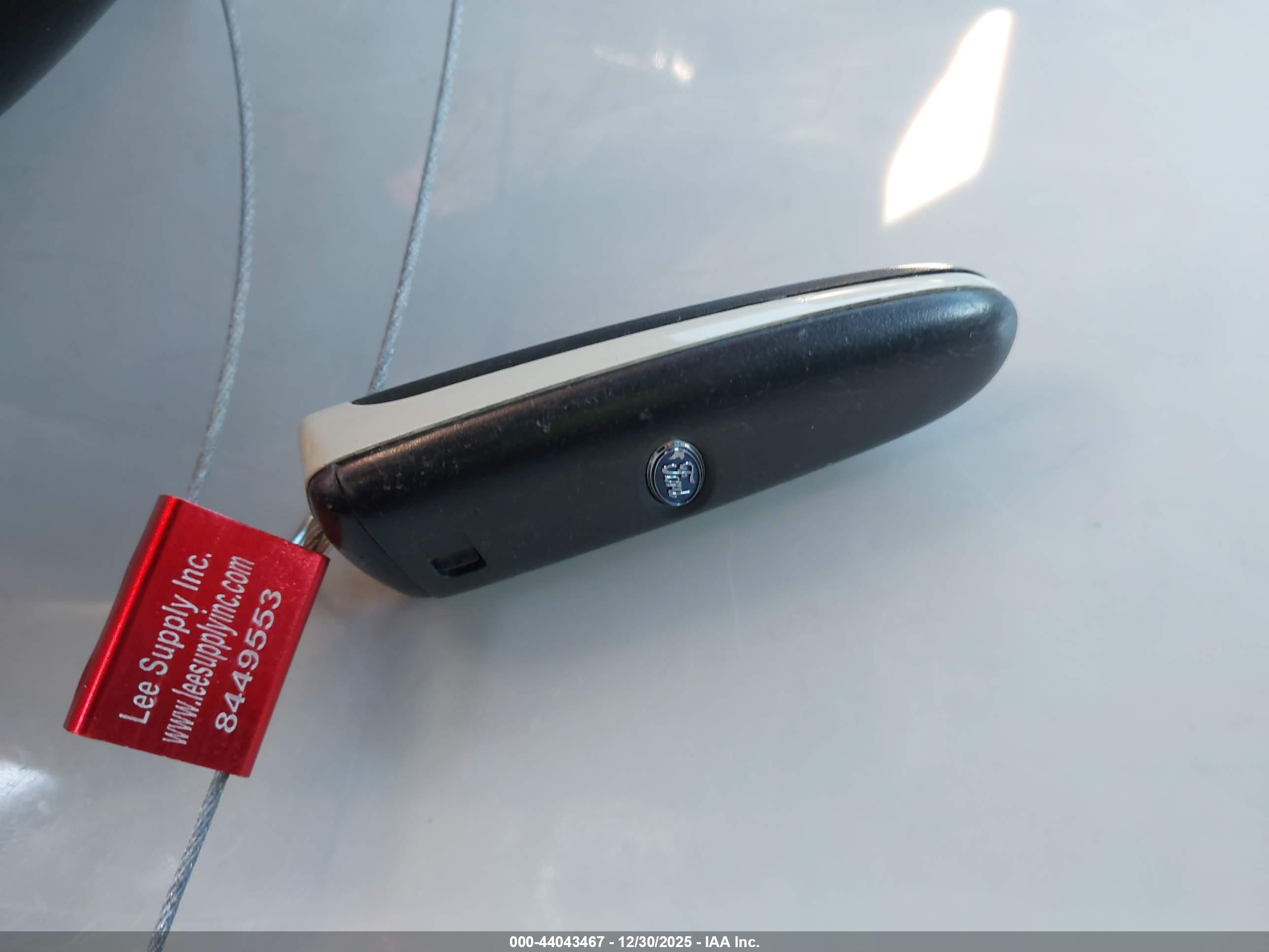 FORD EXPEDITION image 11