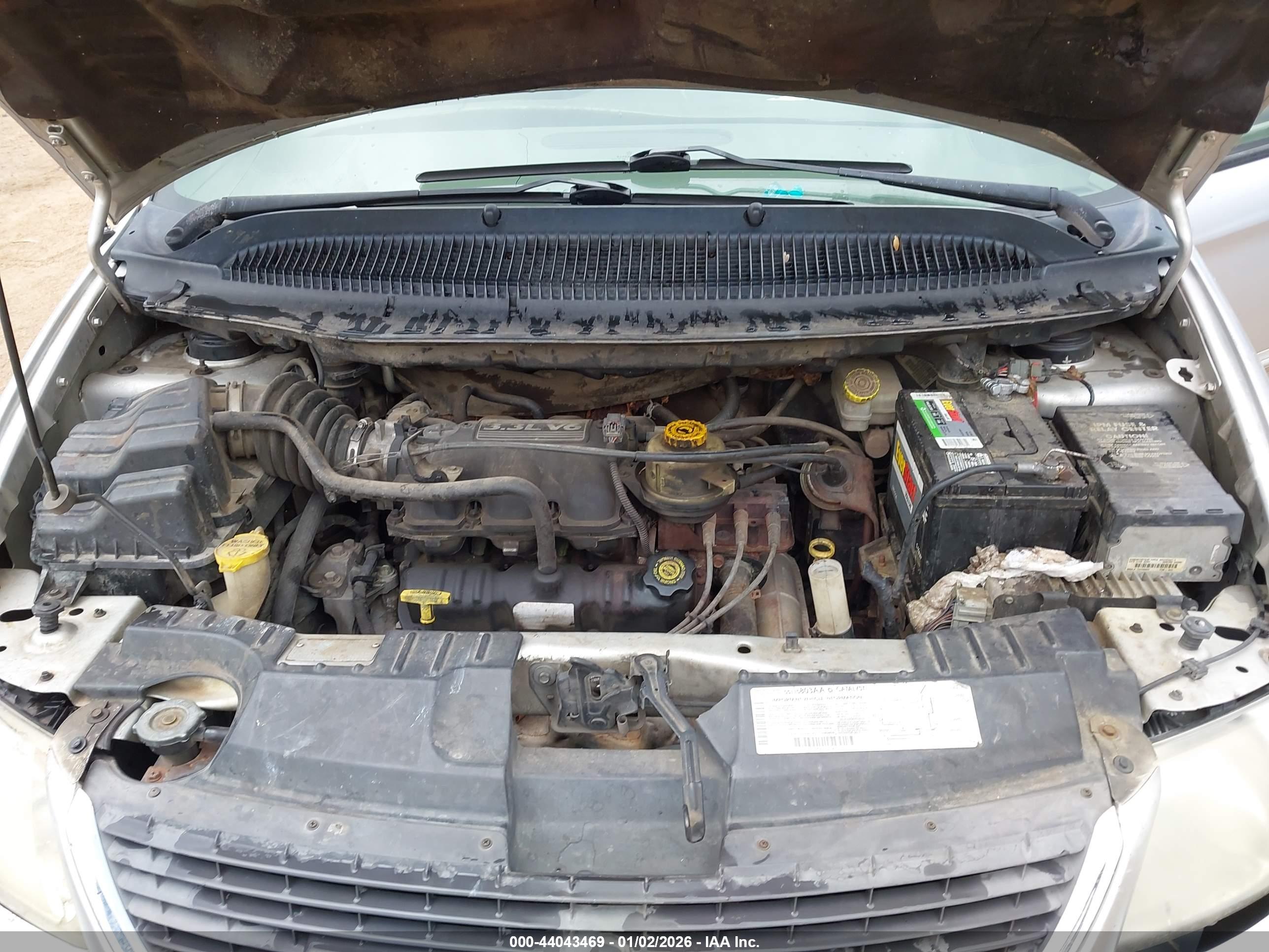 CHRYSLER TOWN image 10
