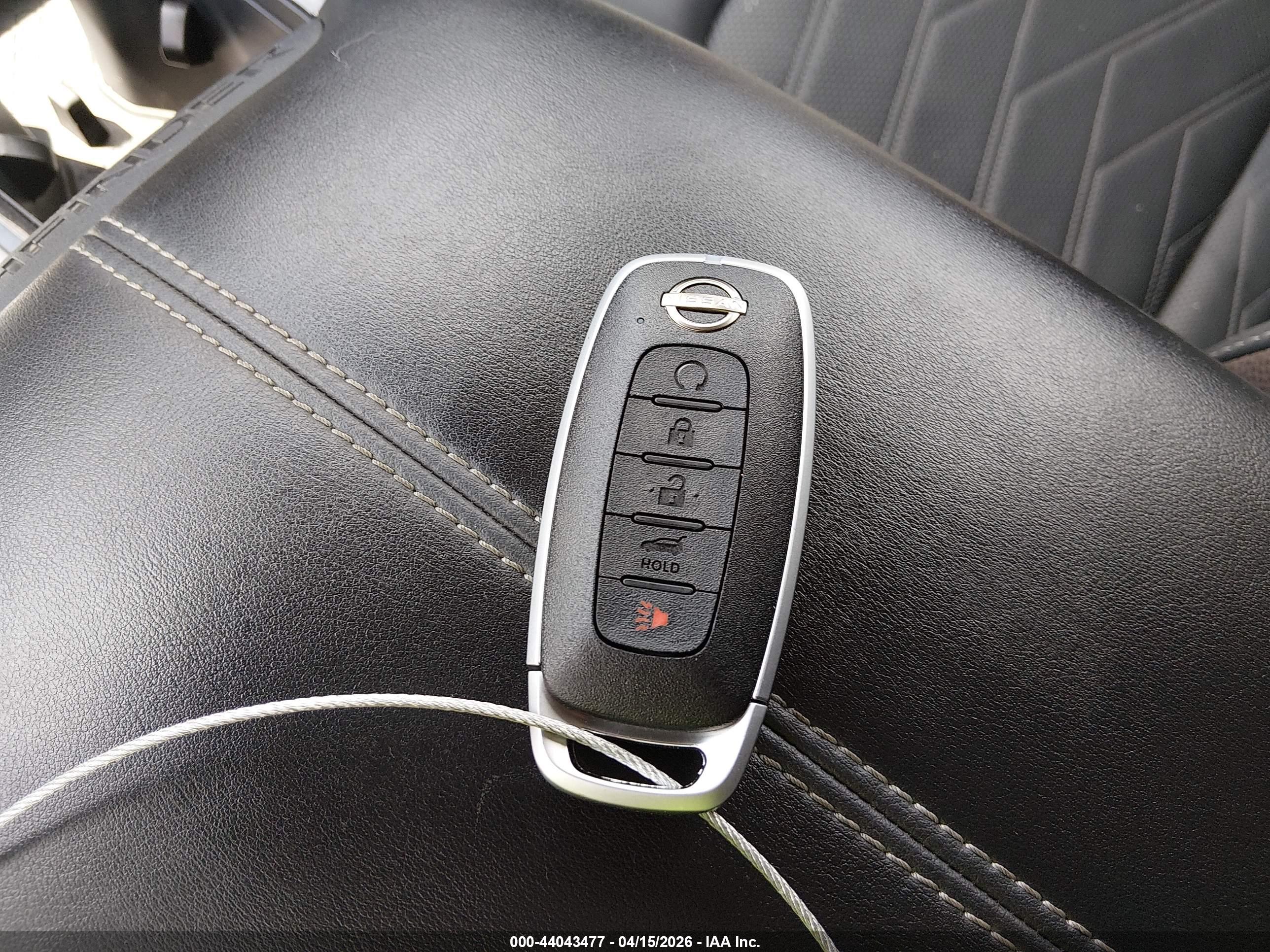 NISSAN PATHFINDER image 11
