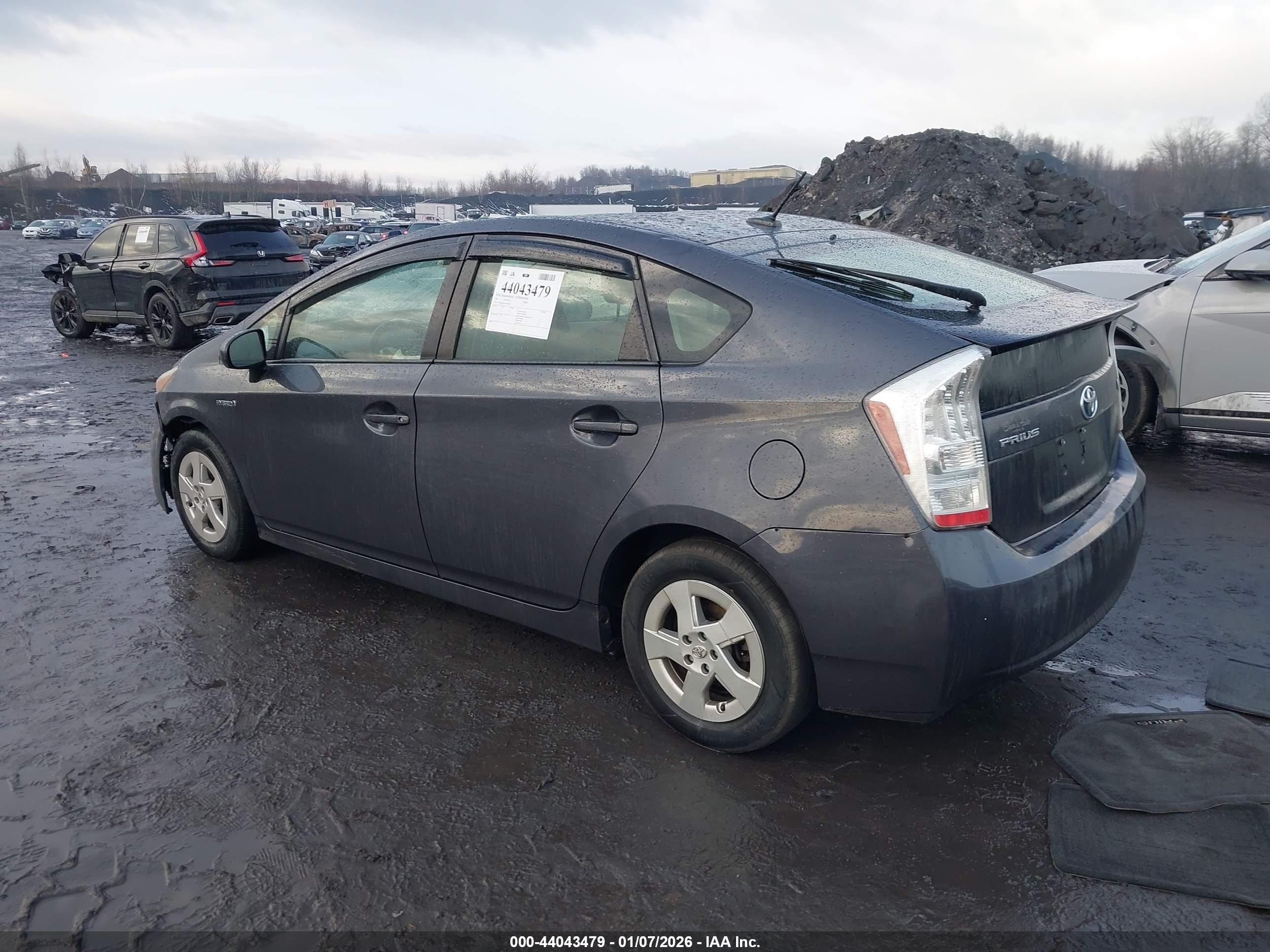 TOYOTA PRIUS image 3