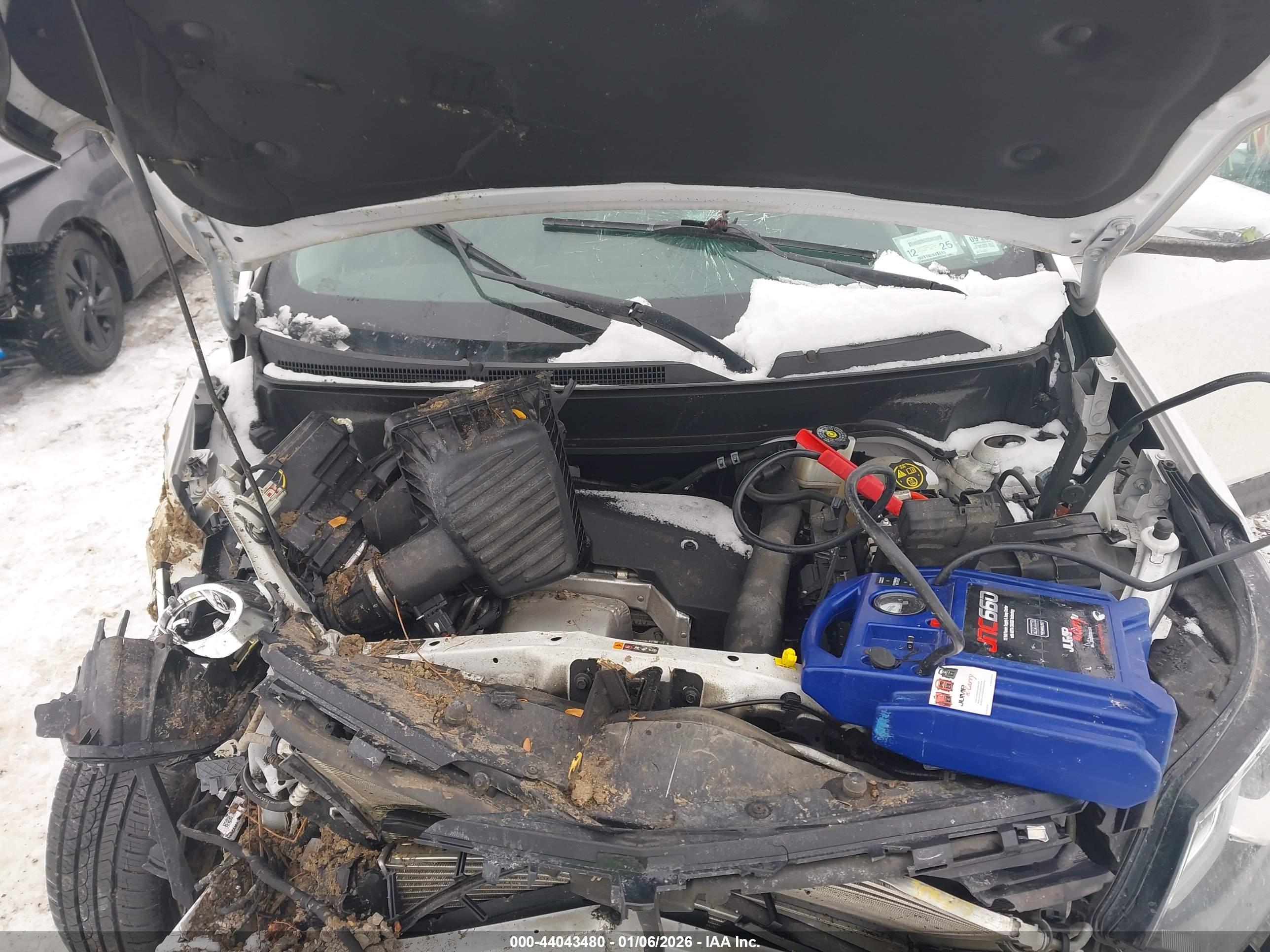 CHEVROLET EQUINOX image 10