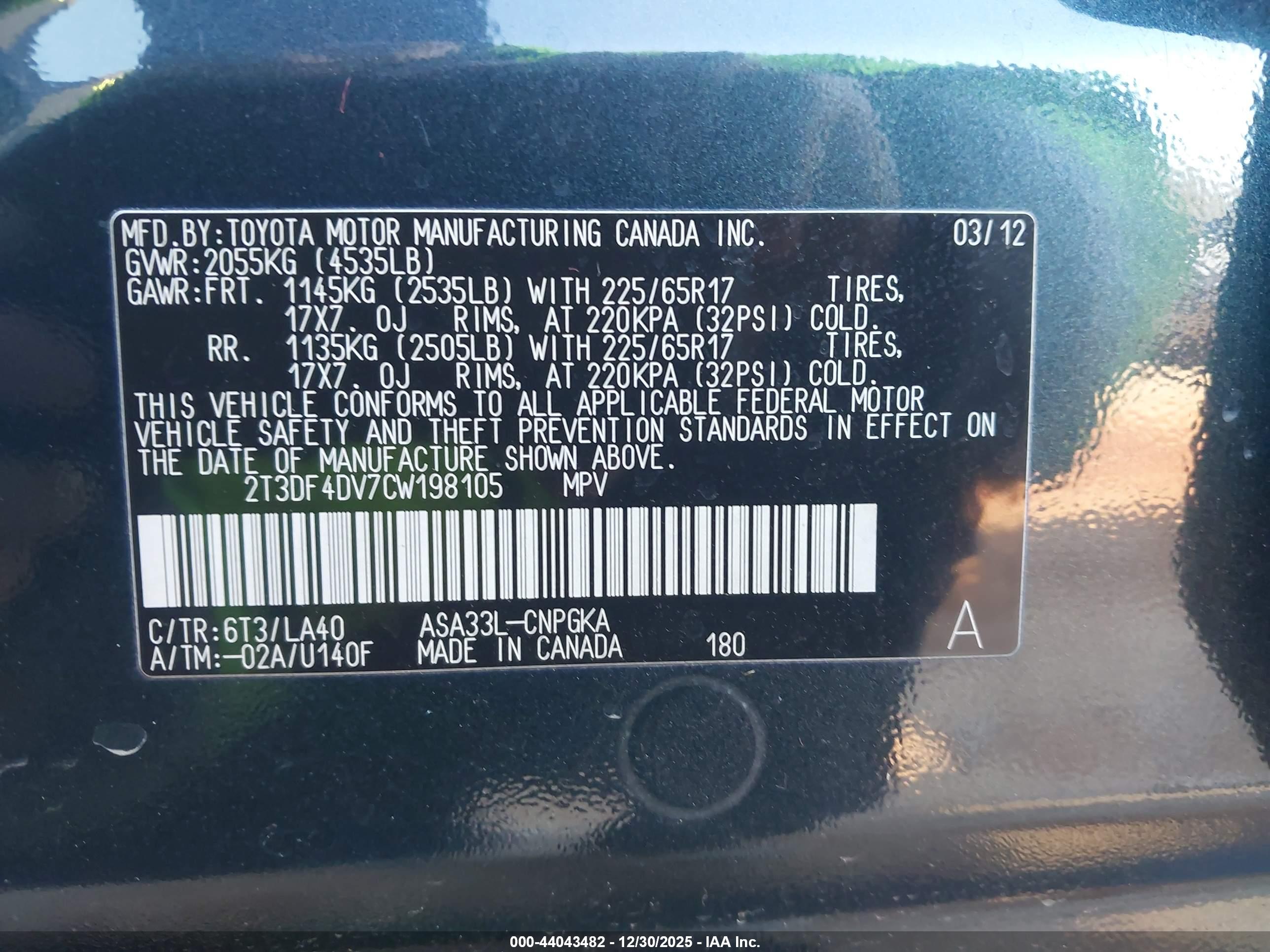 TOYOTA RAV4 image 9