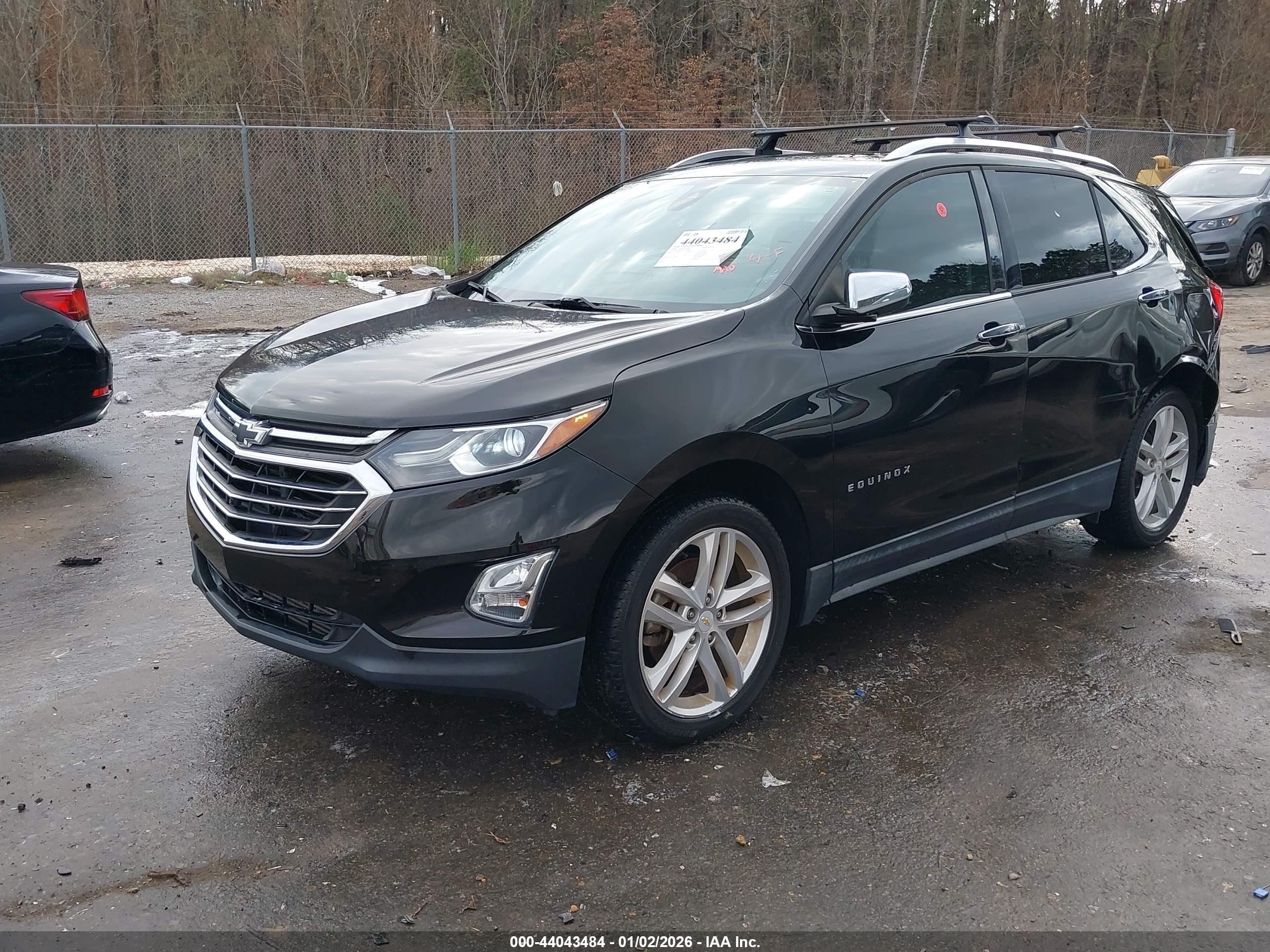 CHEVROLET EQUINOX image 2